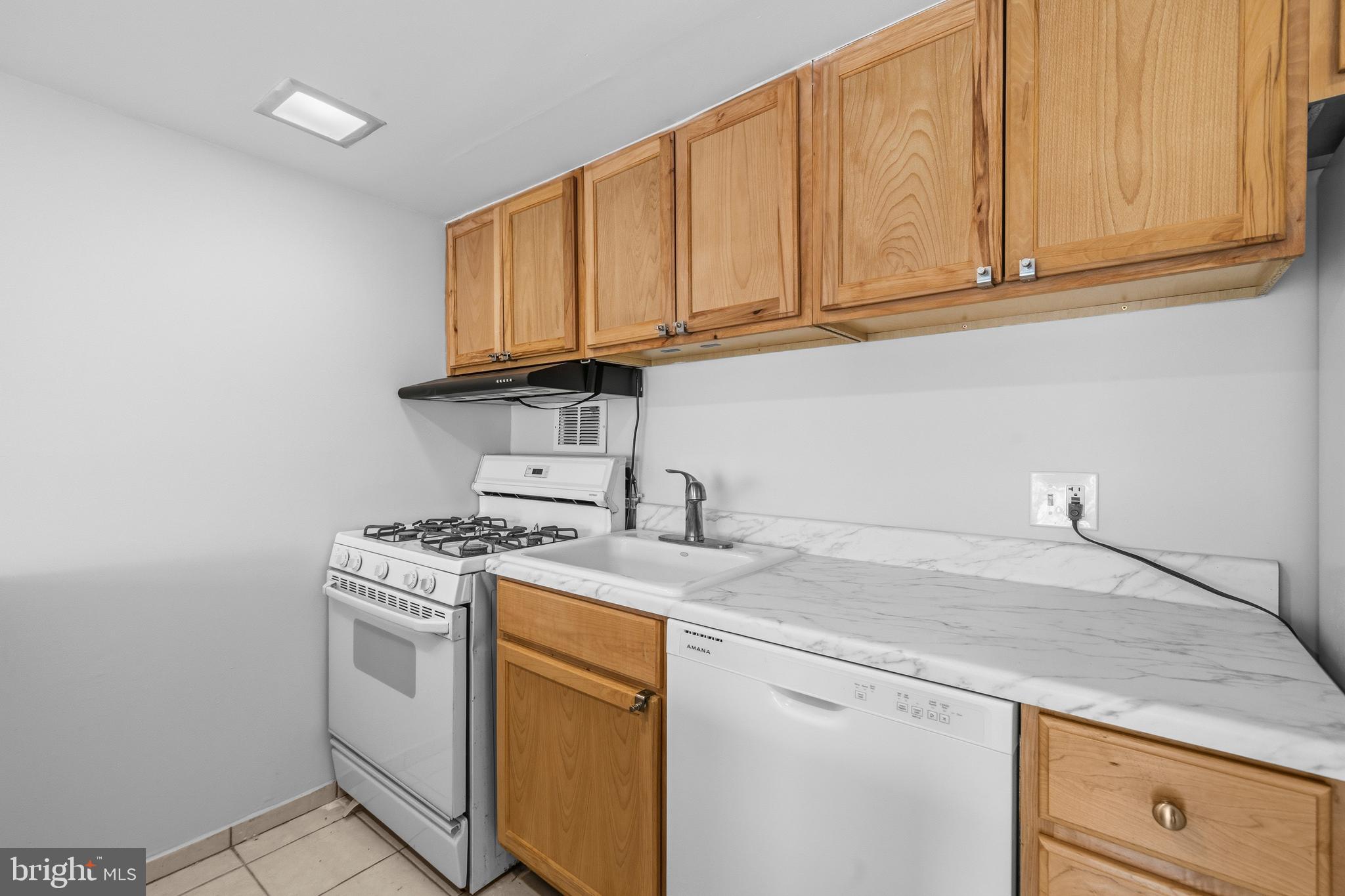 FAIRFAX HERITAGE - Residential