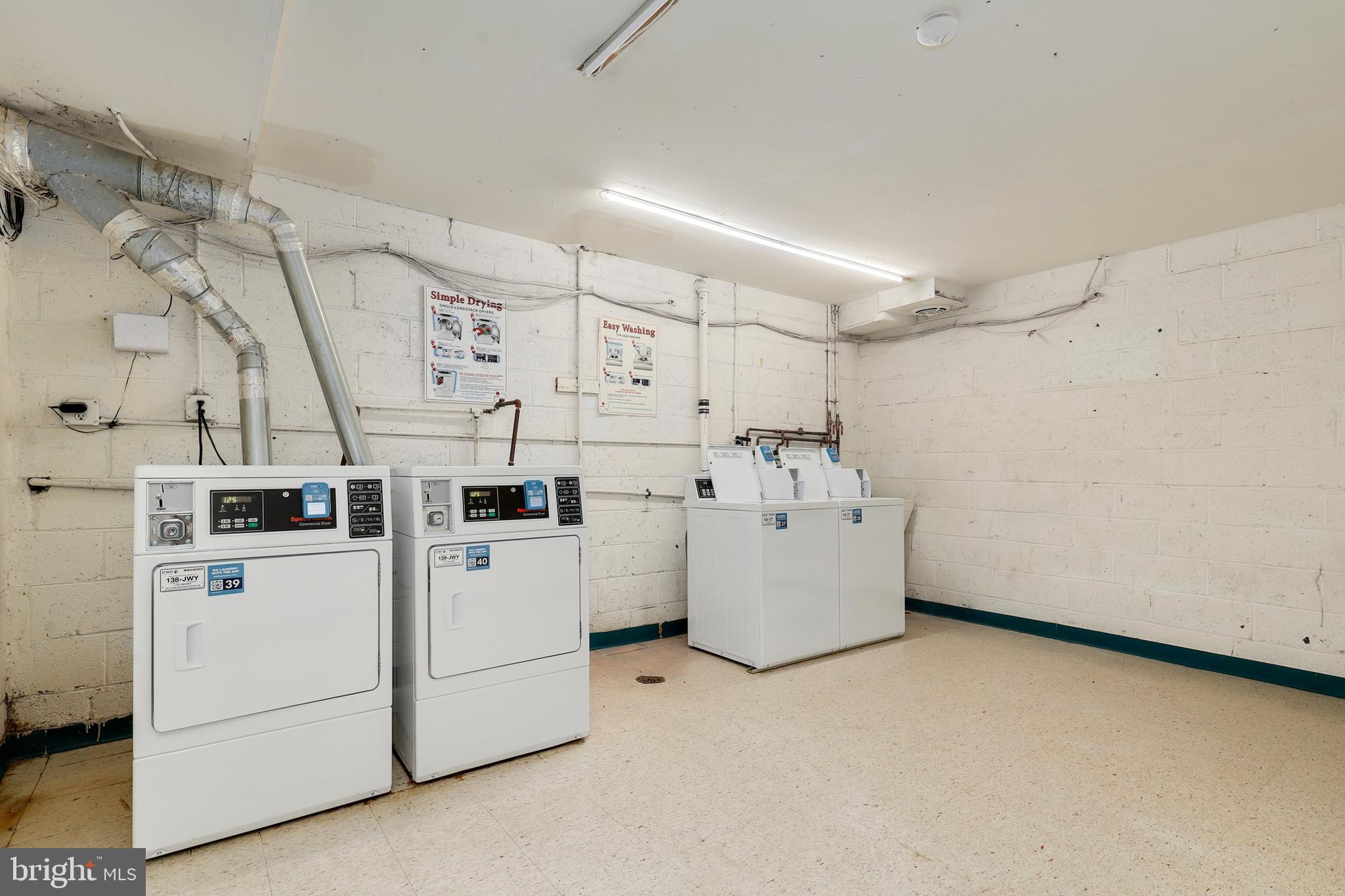 FAIRFAX HERITAGE - Residential