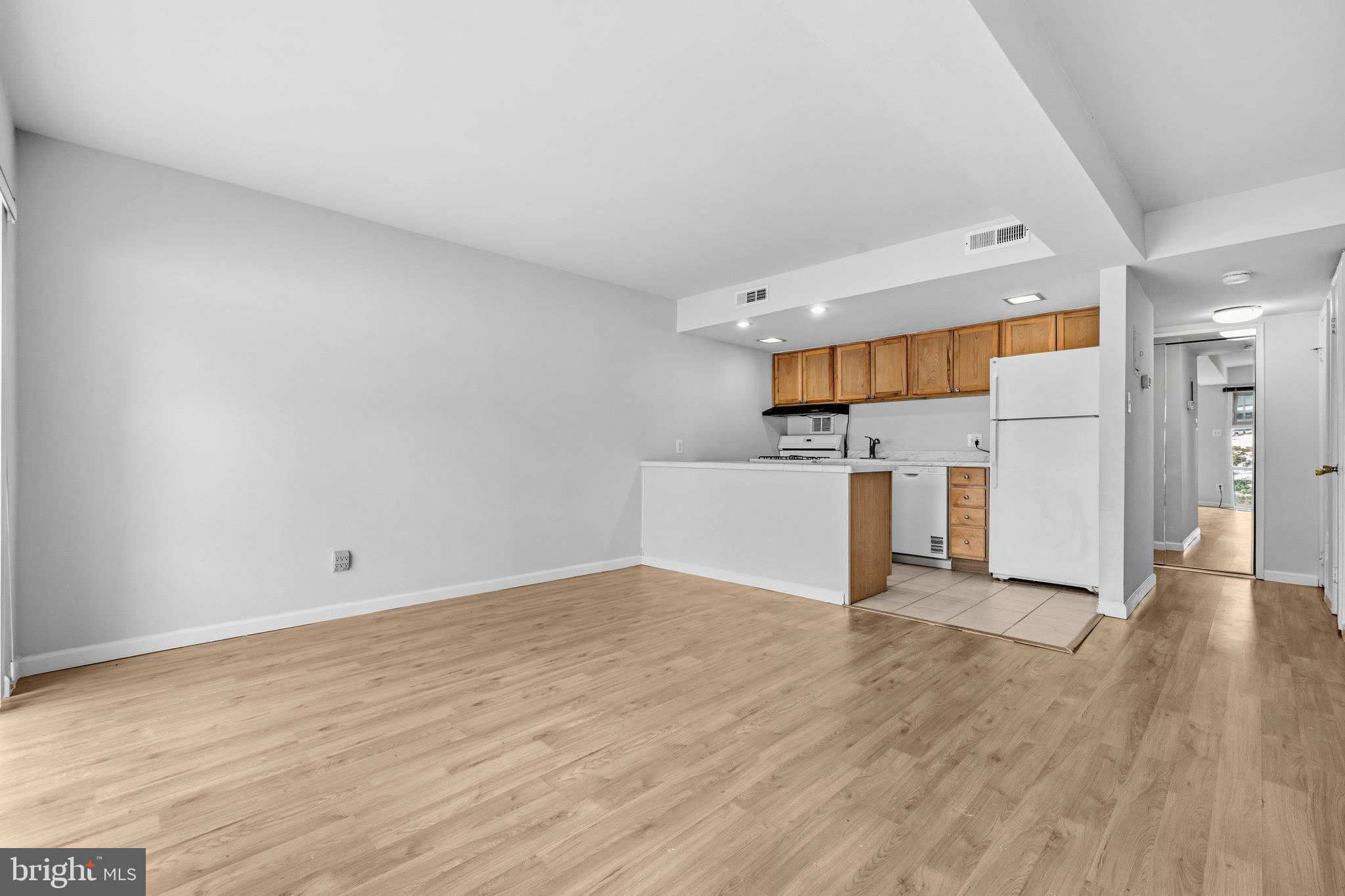 FAIRFAX HERITAGE - Residential