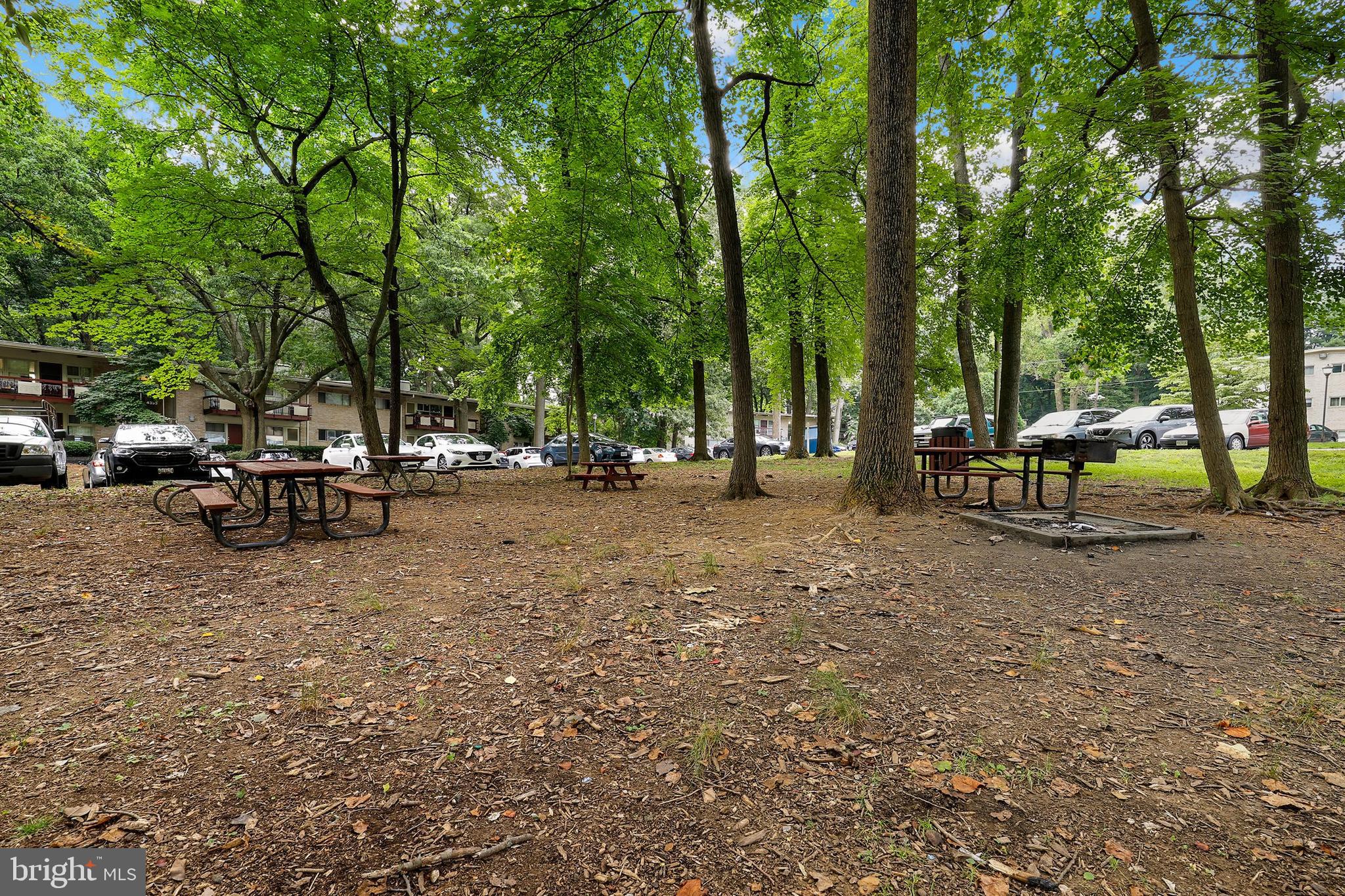 FAIRFAX HERITAGE - Residential