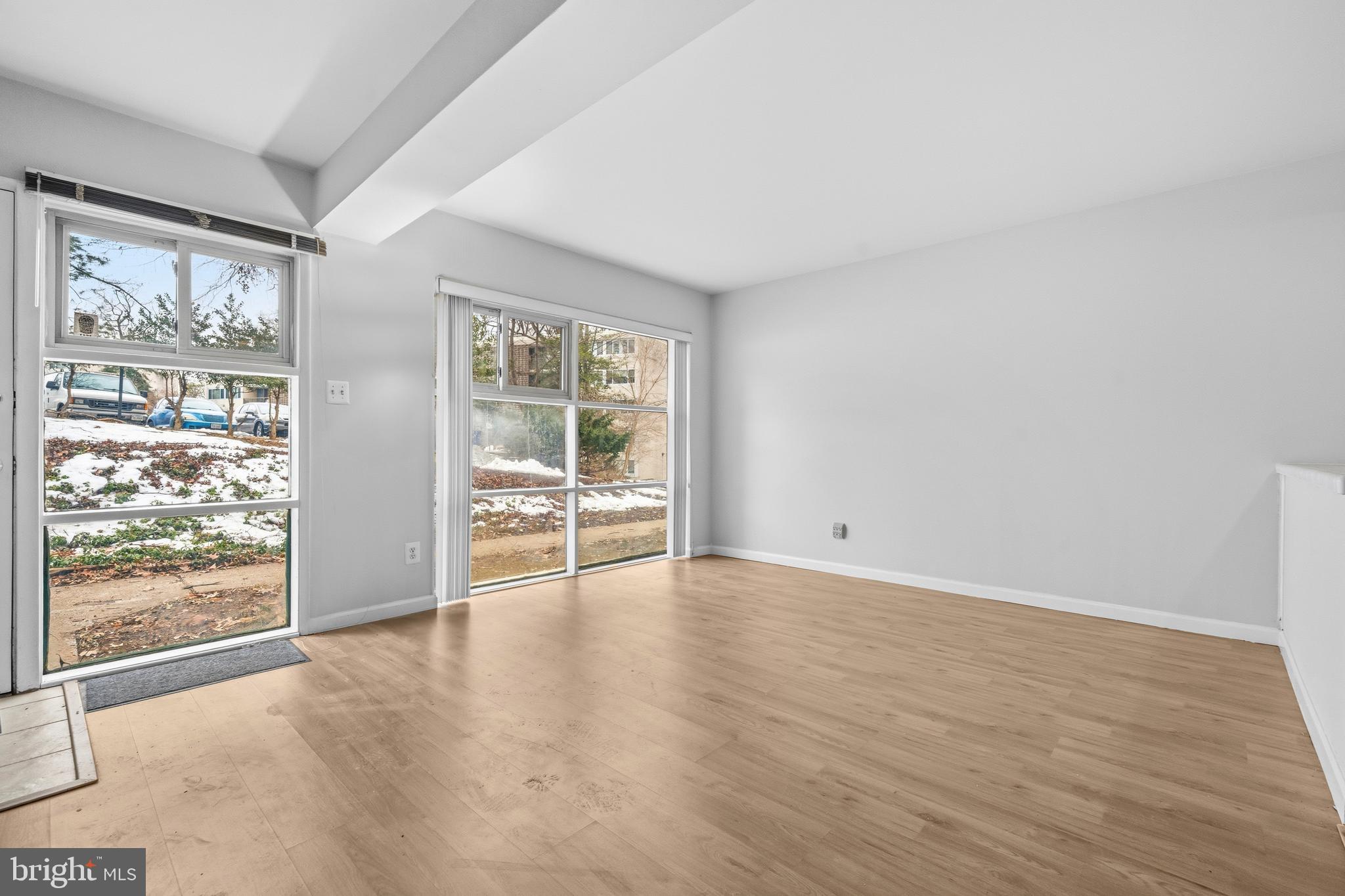 FAIRFAX HERITAGE - Residential