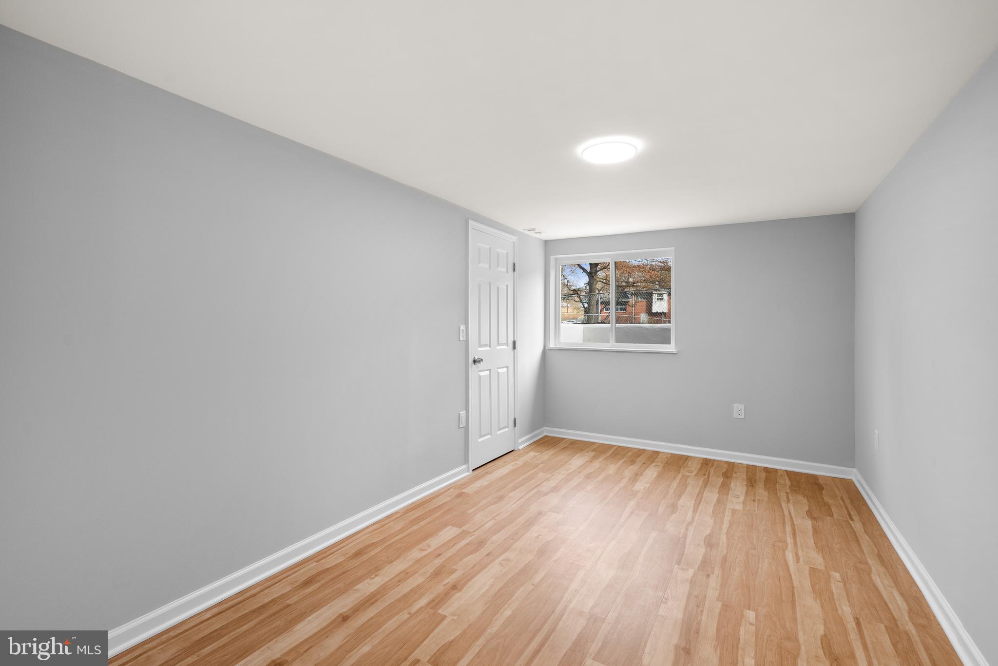 COLLEGE PARK ESTATES - Residential