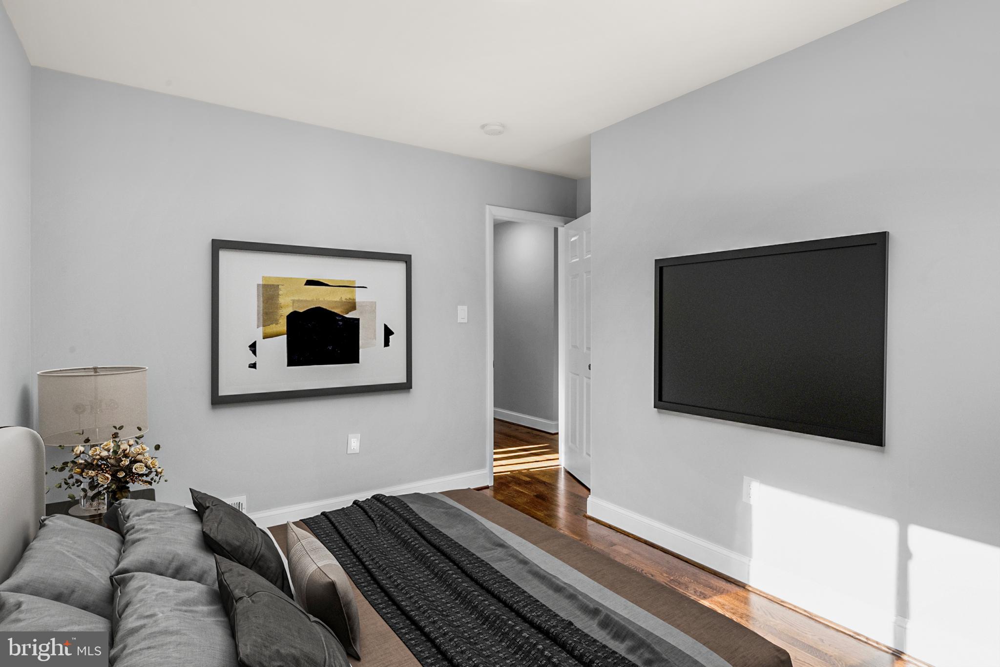 COLLEGE PARK ESTATES - Residential