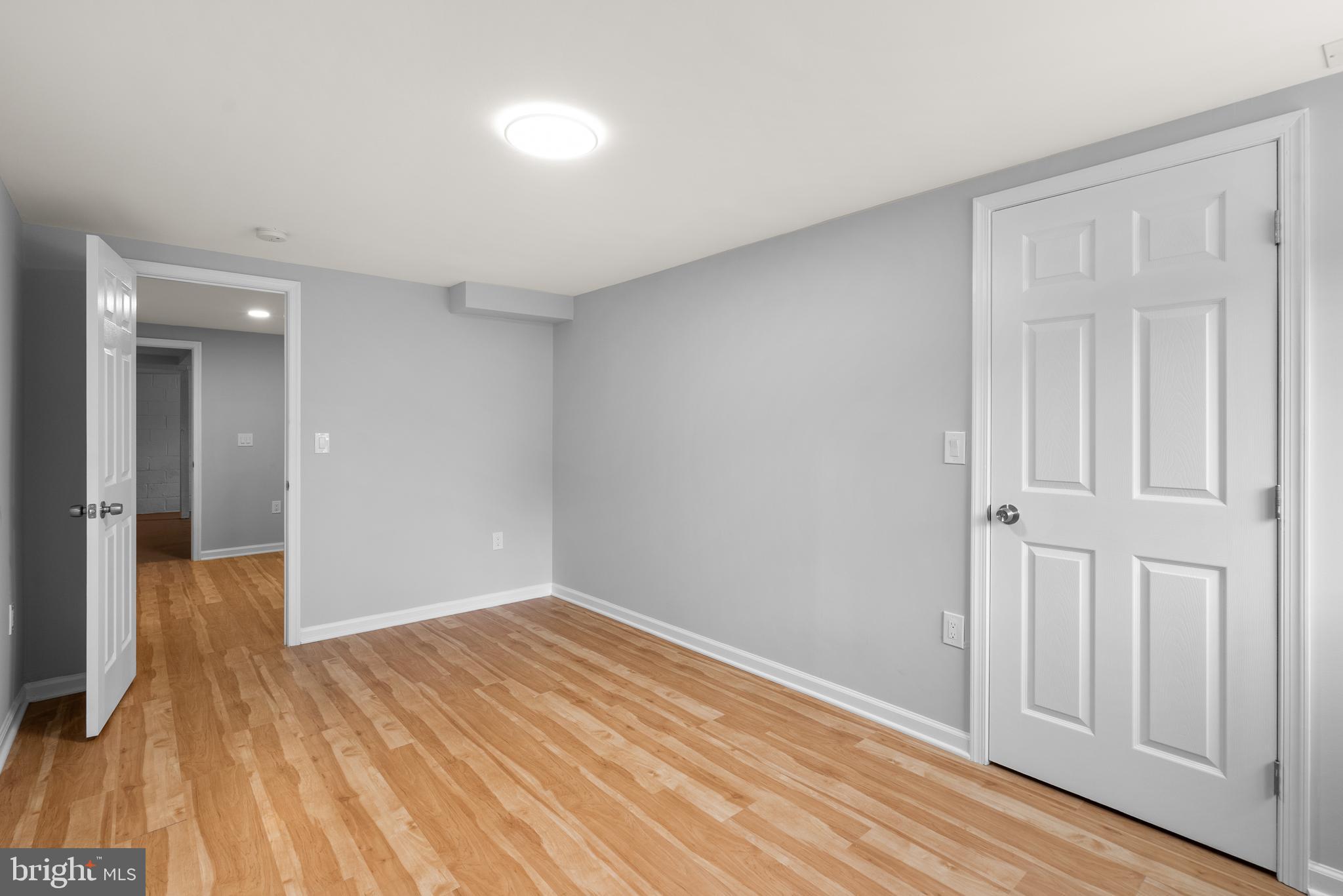 COLLEGE PARK ESTATES - Residential