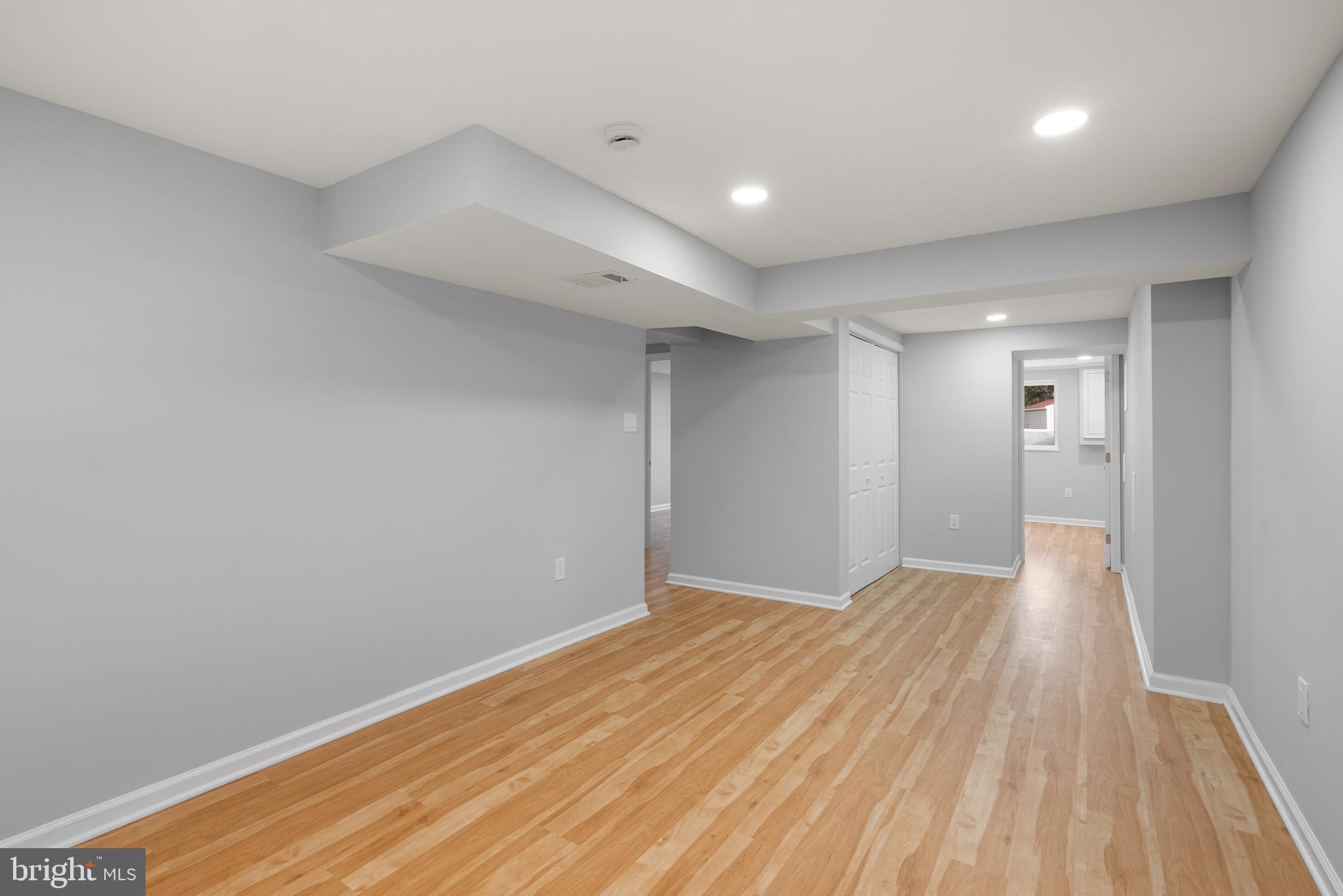 COLLEGE PARK ESTATES - Residential