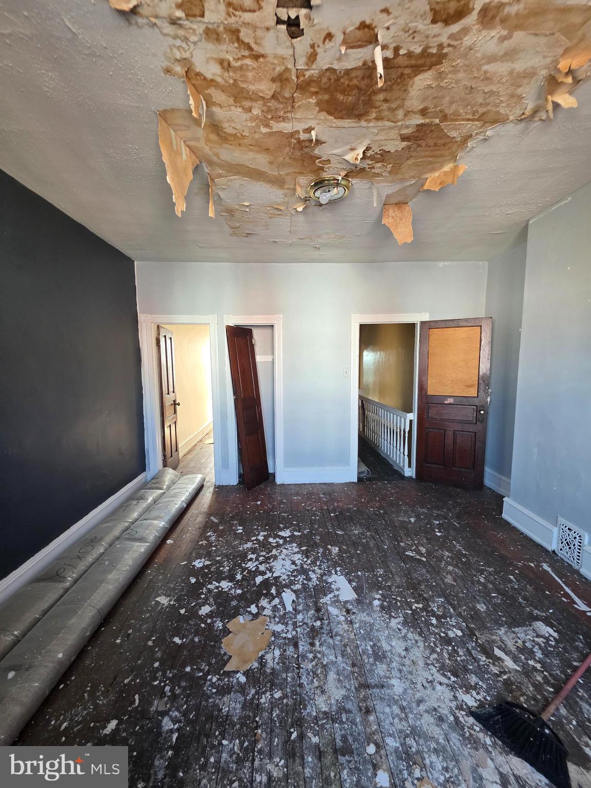 COBBS CREEK - Residential