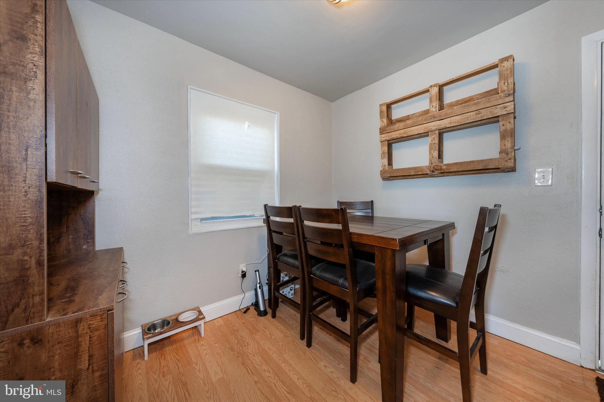 MANOR PARK - Residential