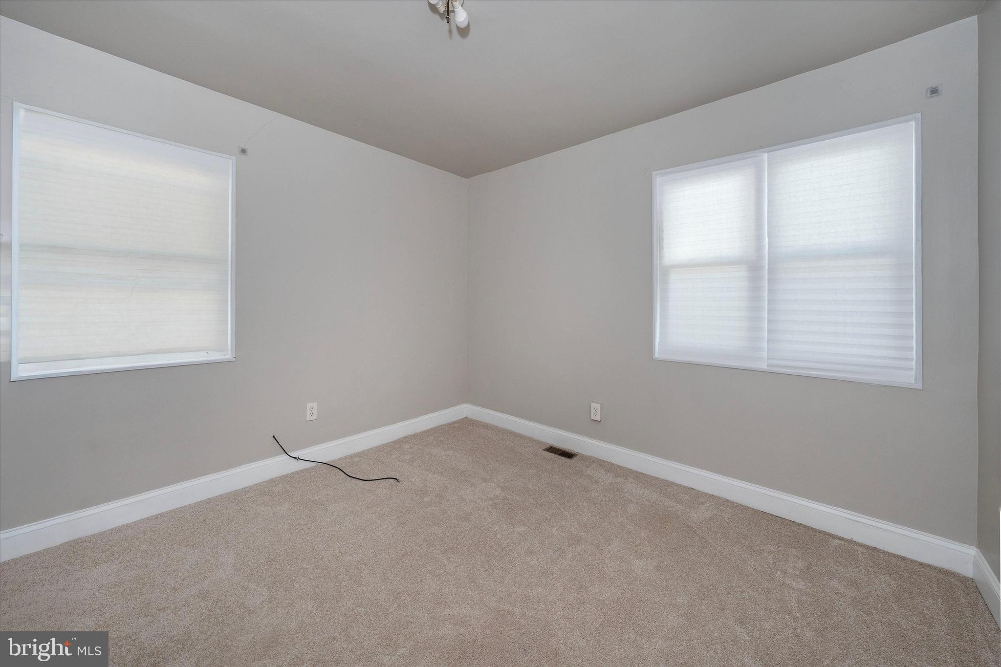 MANOR PARK - Residential