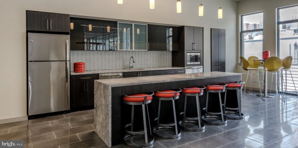 WASHINGTON SQ - Residential Lease