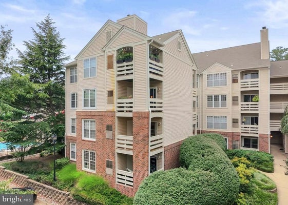 244 S REYNOLDS ST APT 301, ALEXANDRIA, VA 22304 - Image 6de7a39841d91e4459eefd76b7eefd1d/3419466592