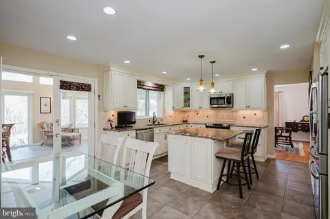 7 Country Hill Court, Kingsville, MD 21087 - MLS#: MDBC2113292