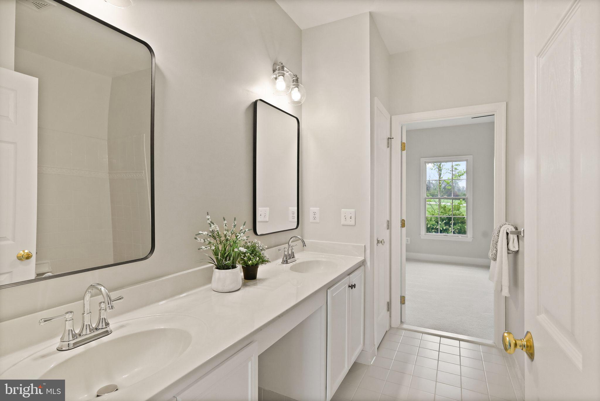 SHENSTONE - Residential