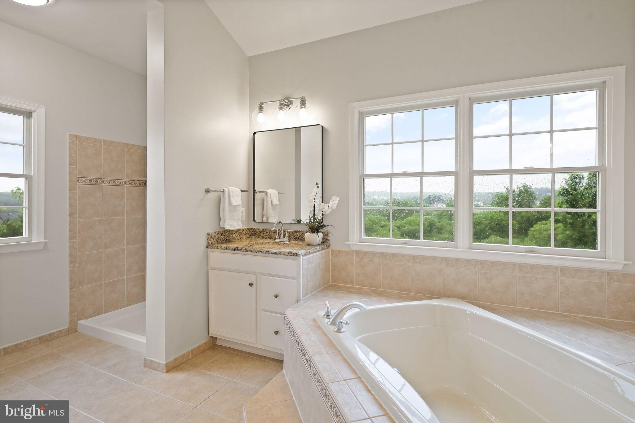 SHENSTONE - Residential