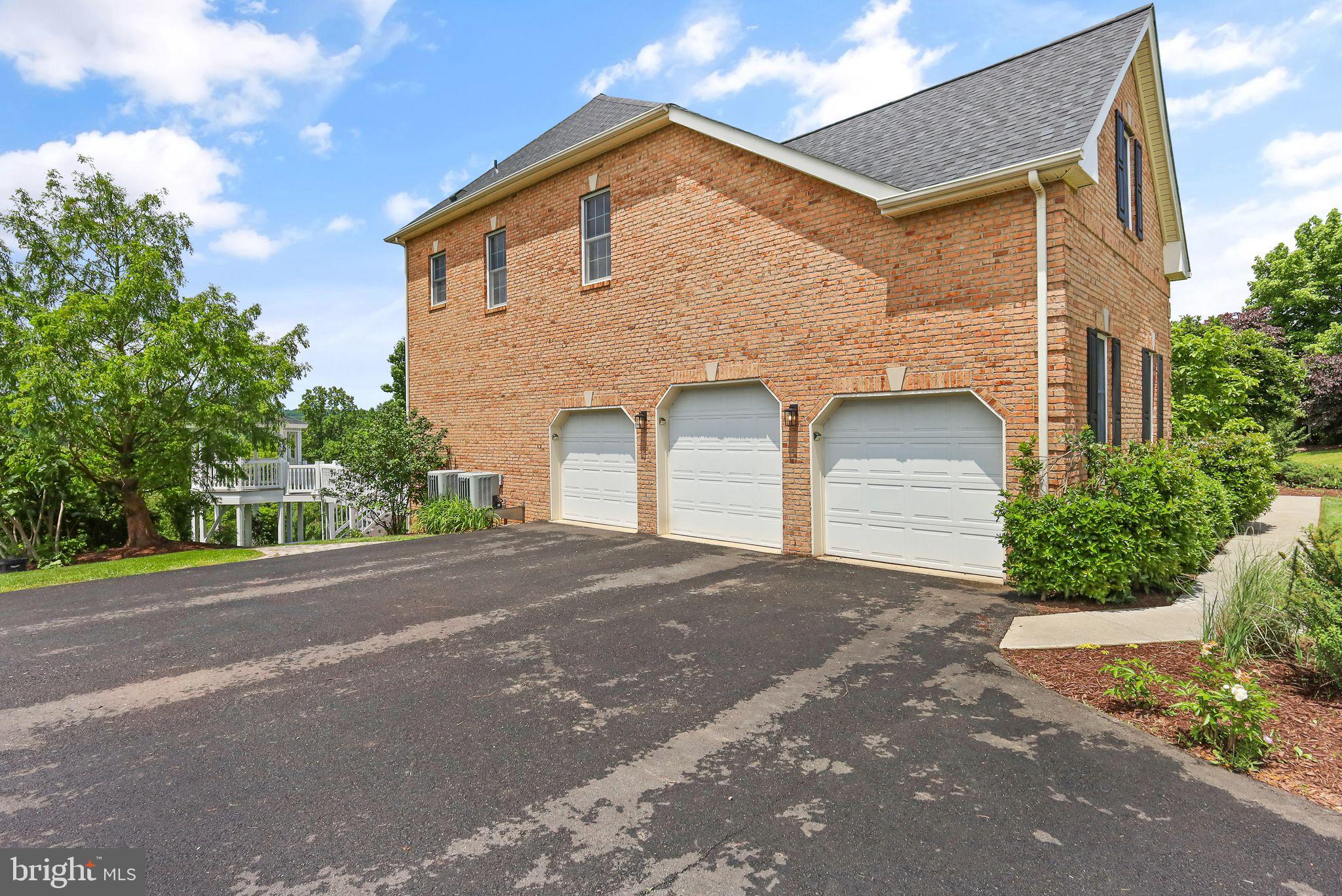 SHENSTONE - Residential