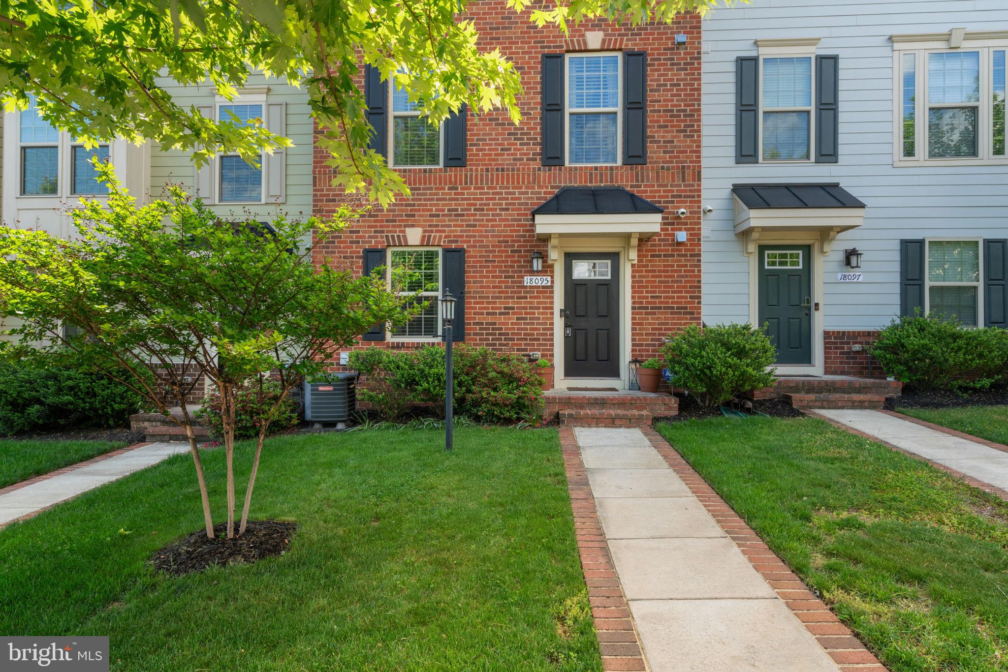 18095 RED MULBERRY ROAD