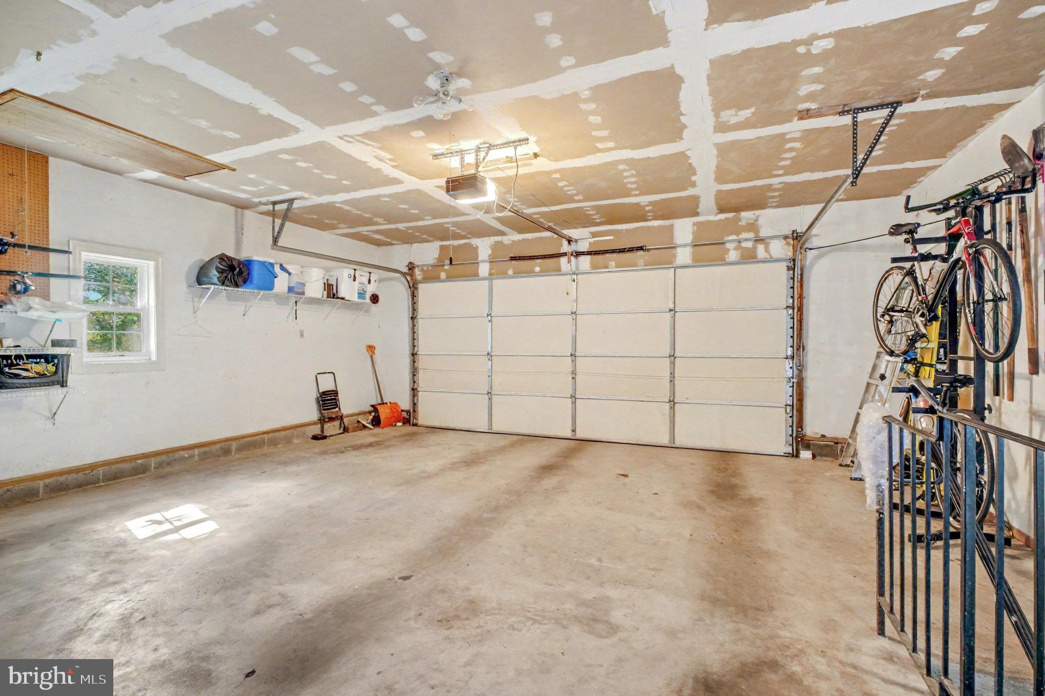 HOLLEYBROOKE - Residential