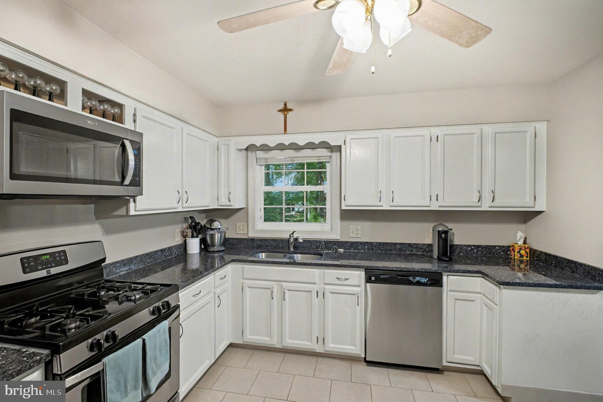 HOLLEYBROOKE - Residential