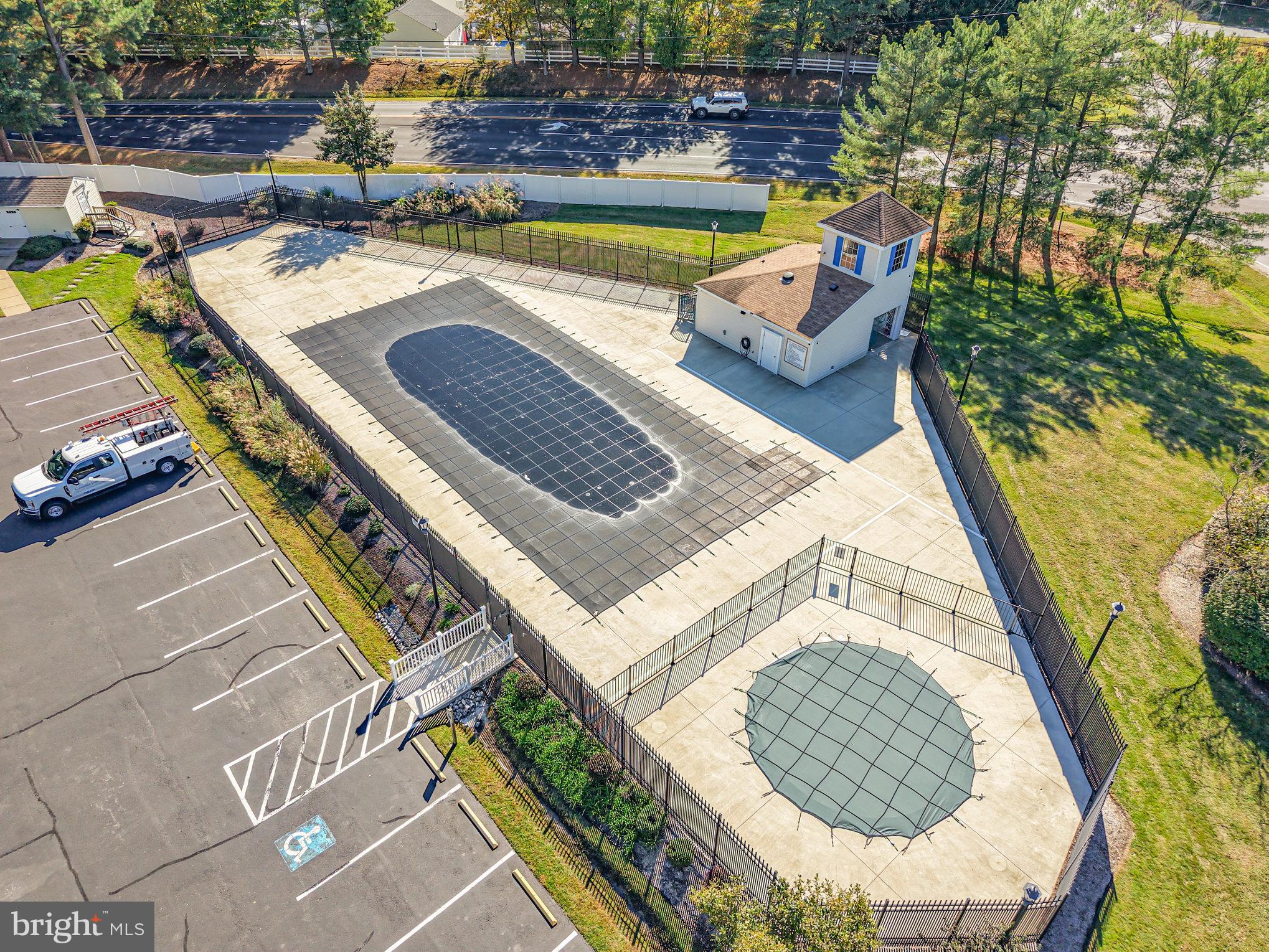 HOLLEYBROOKE - Residential