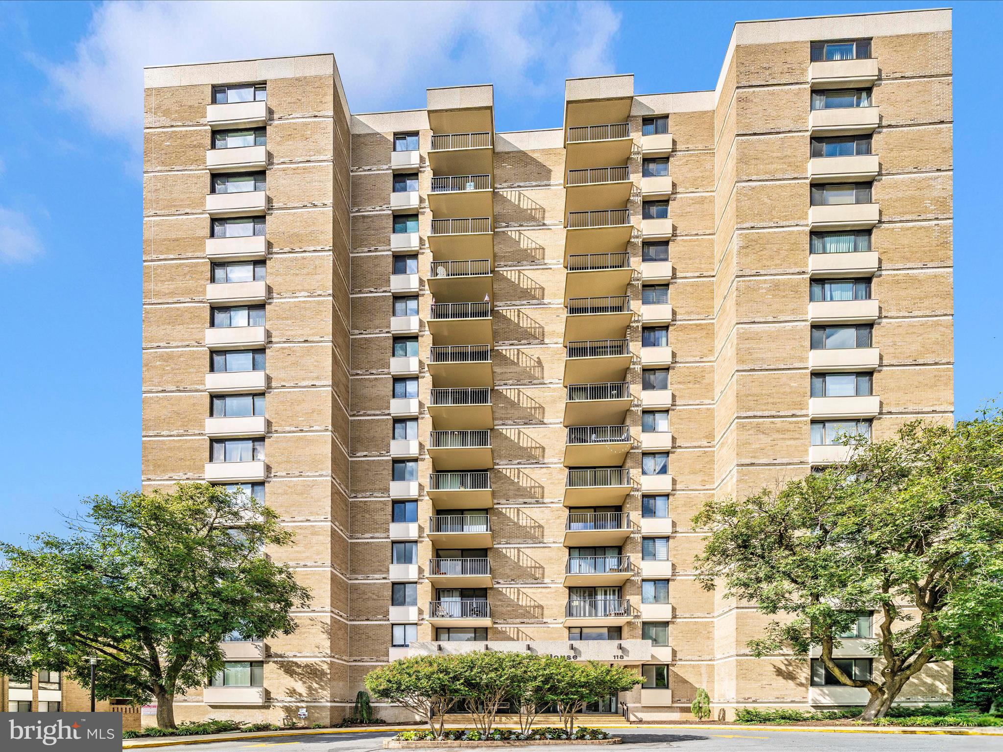 Spacious and updated 2-bedroom, 2-bath condo on the 11th floor with stunning views and over 1,200 square feet of living space—one of the largest and most desirable floor plans in the building! The kitchen features granite countertops, quality cabinetry, and modern appliances. Beautiful parquet floors run throughout the living and dining areas.
The generous primary suite includes a private bath and a walk-in closet with custom shelving. The second bedroom also offers great natural light and its own walk-in closet. Assigned garage parking is available.
The building offers fantastic amenities, including an outdoor pool, fitness center, and free laundry facilities on each floor. The monthly condo fee covers all utilities and building maintenance (except internet/cable), making it easy to manage your budget.
Ideally located near Rockville Town Center, Metro, restaurants, shops, a movie theater, and more.
FHA & VA approved.