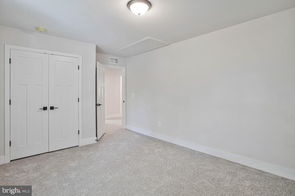 AVALON SHORES - Residential