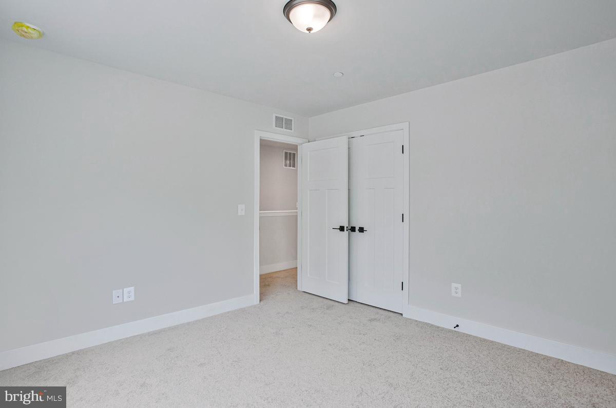 AVALON SHORES - Residential