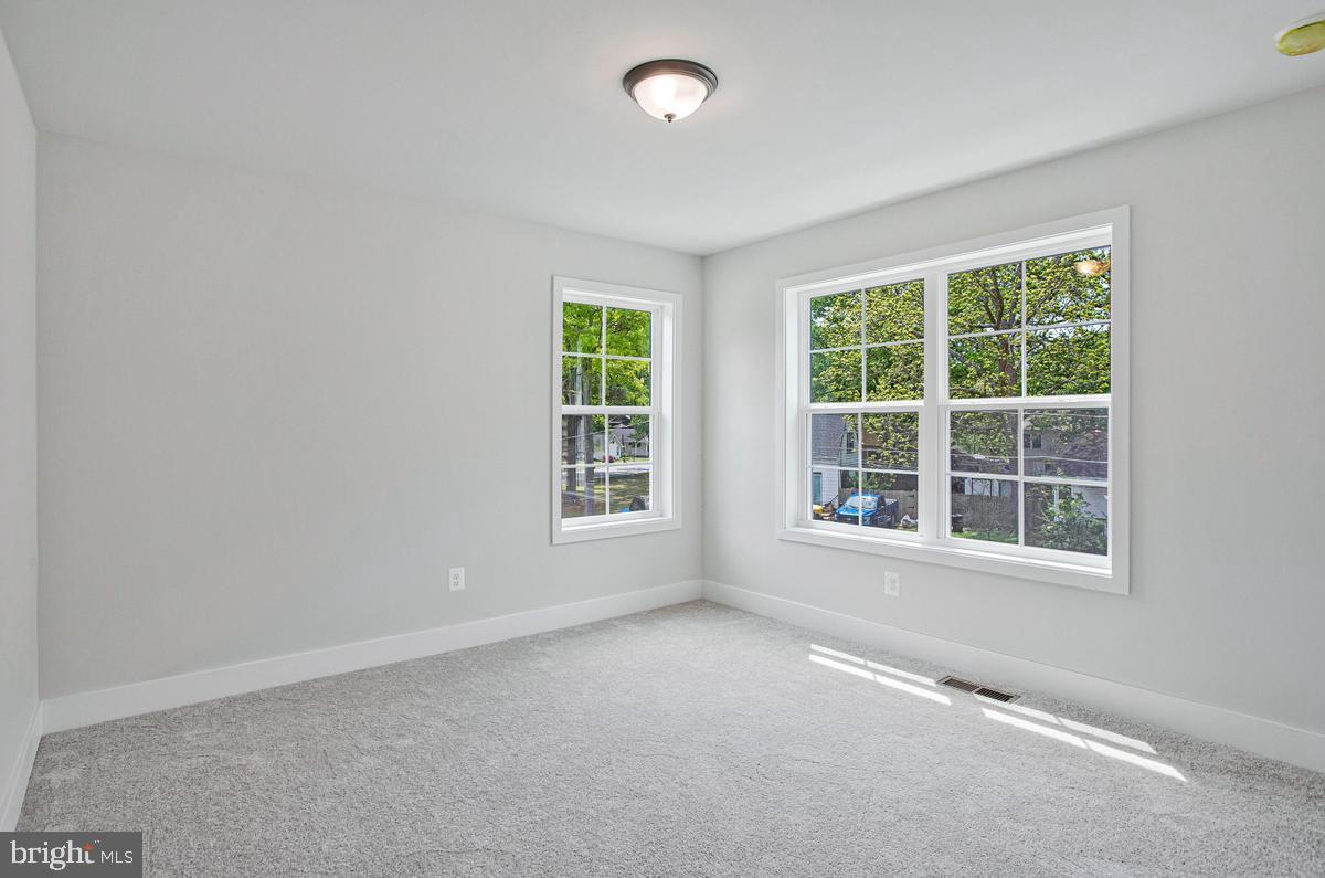 AVALON SHORES - Residential