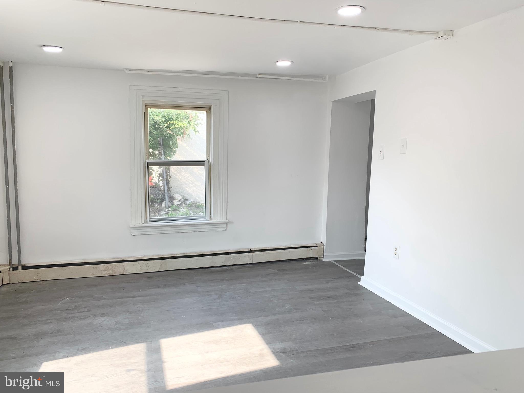 CLIFTON HEIGHTS - Residential Lease