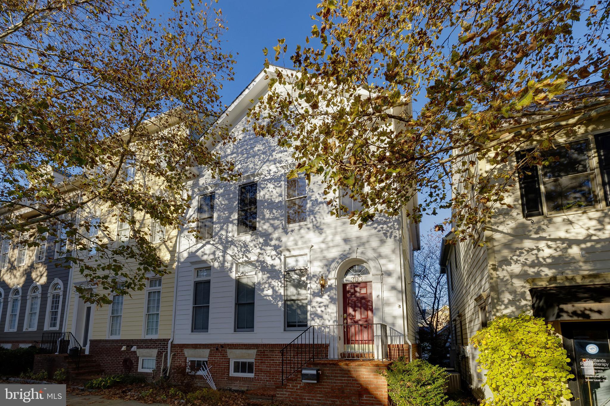 KENTLANDS MIDTOWN - Residential Lease