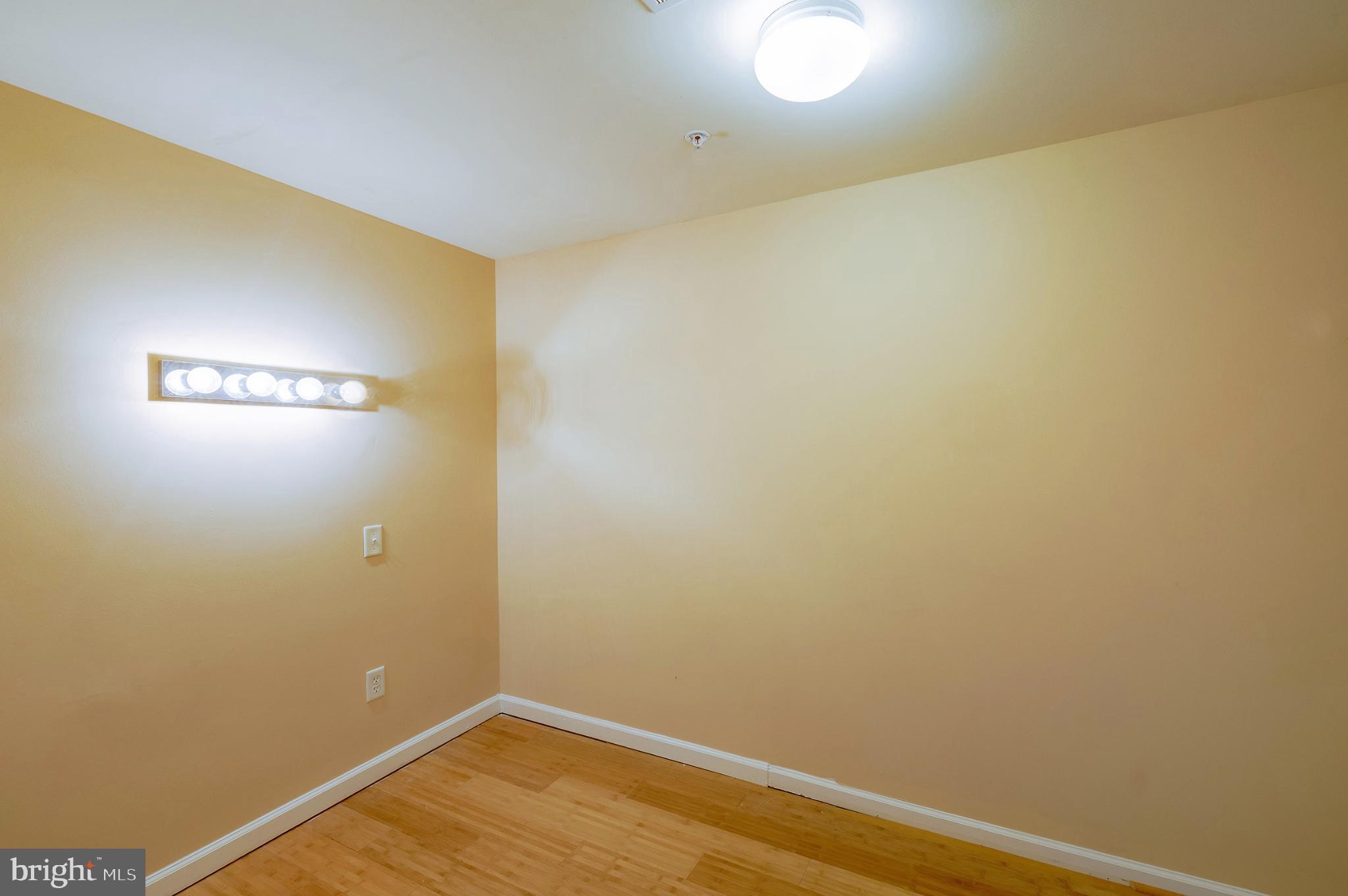 KENTLANDS MIDTOWN - Residential Lease