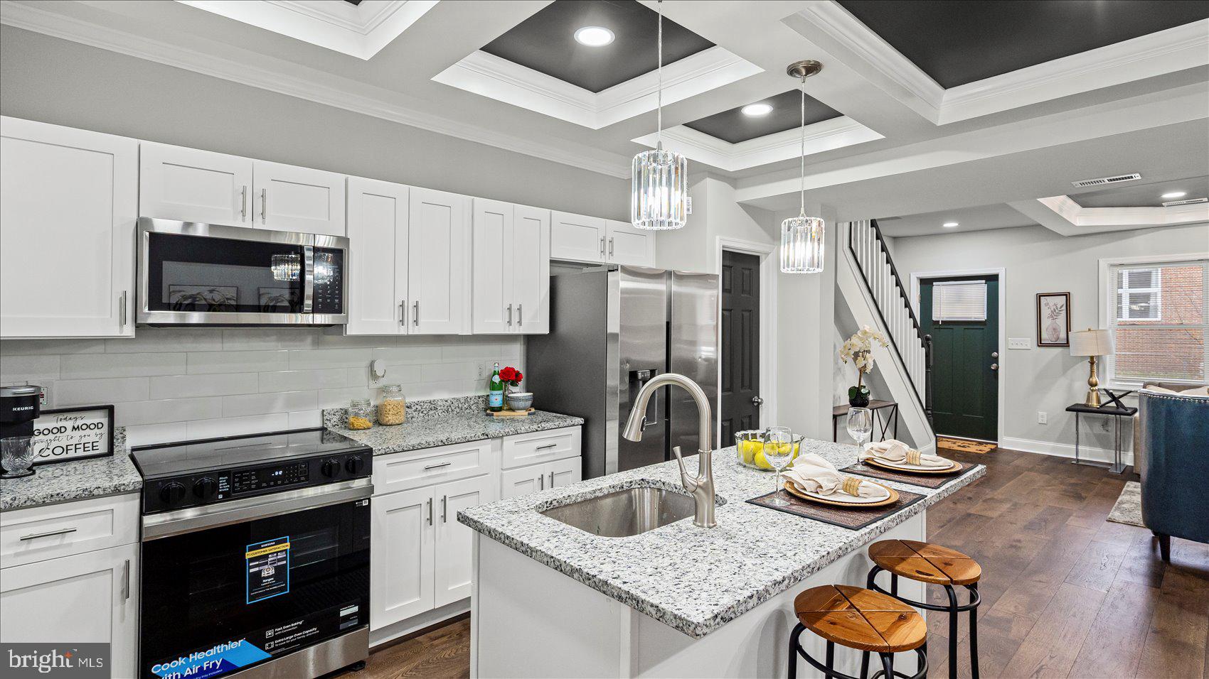 CENTRAL PARK HEIGHTS - Residential