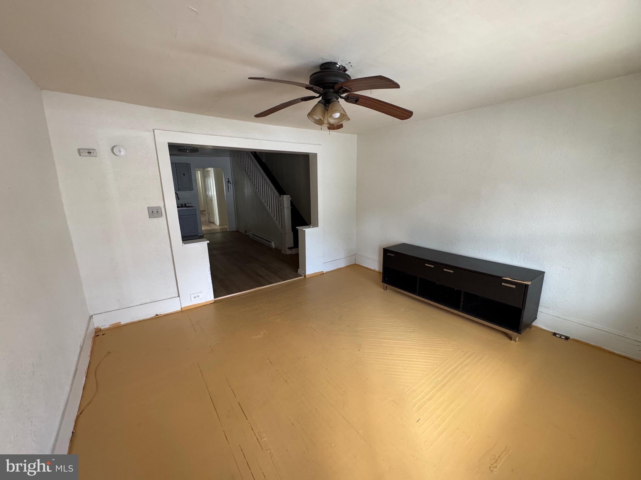302 S 2ND STREET