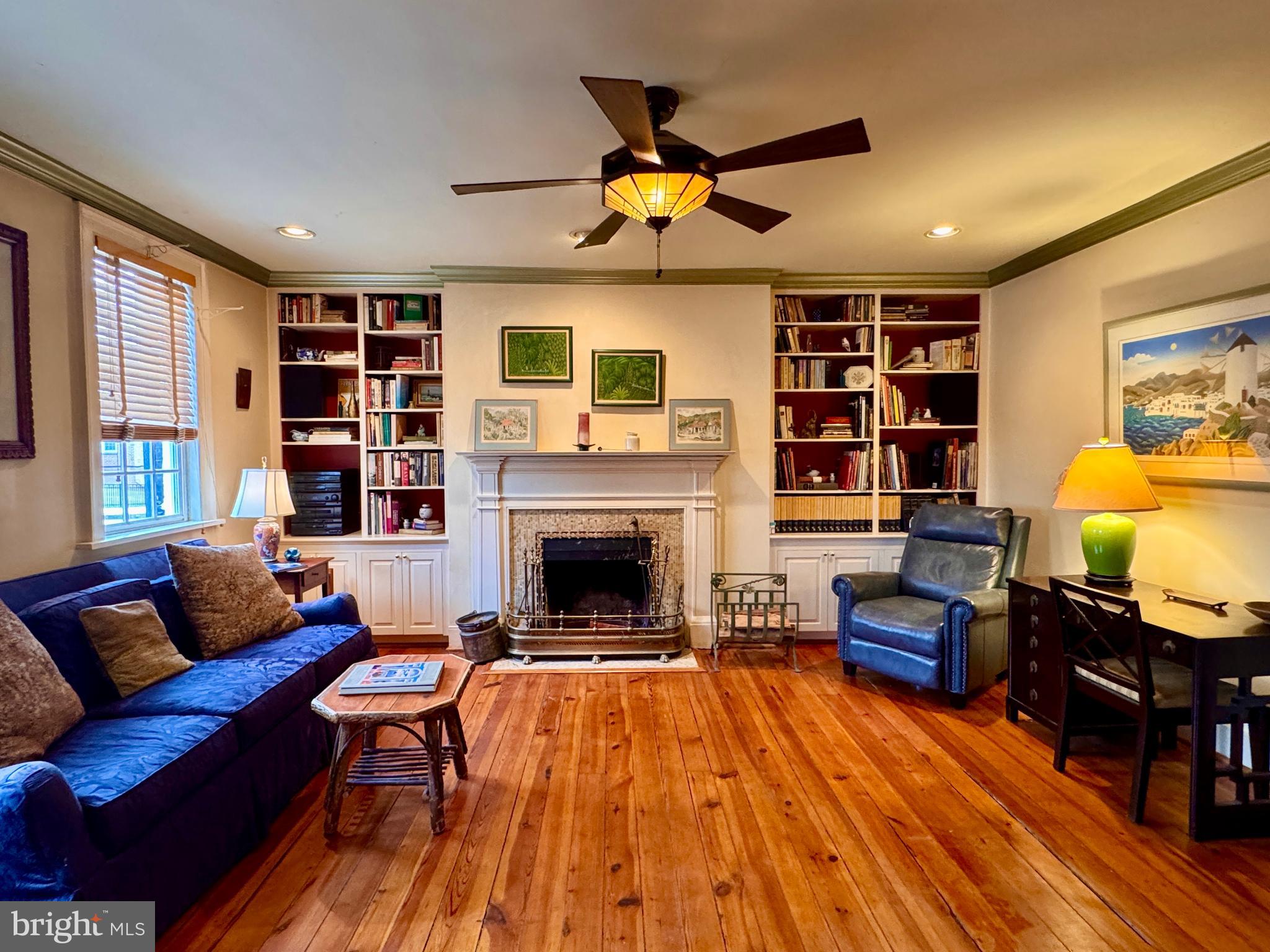 CHARLES TOWN - Residential