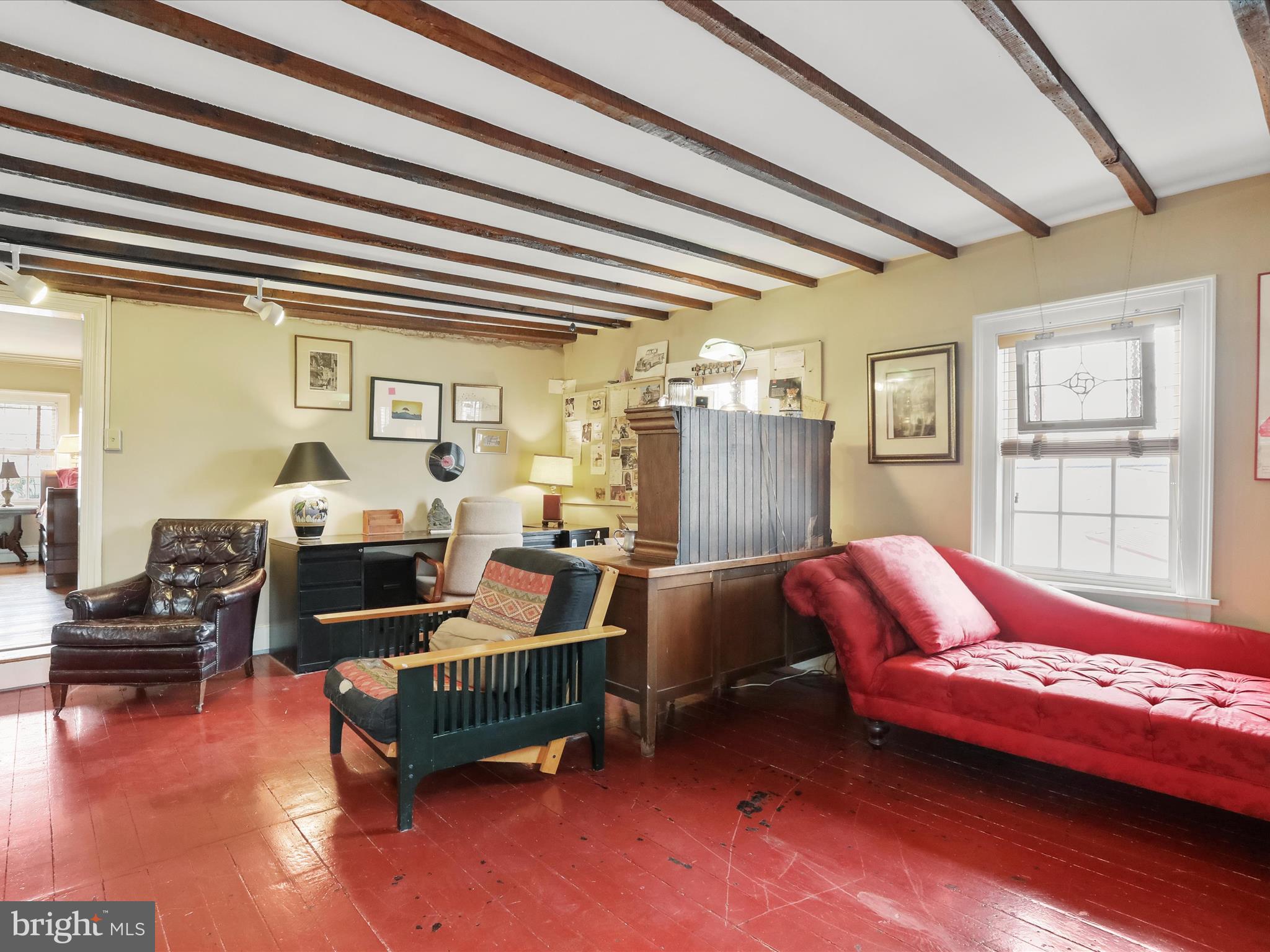 CHARLES TOWN - Residential