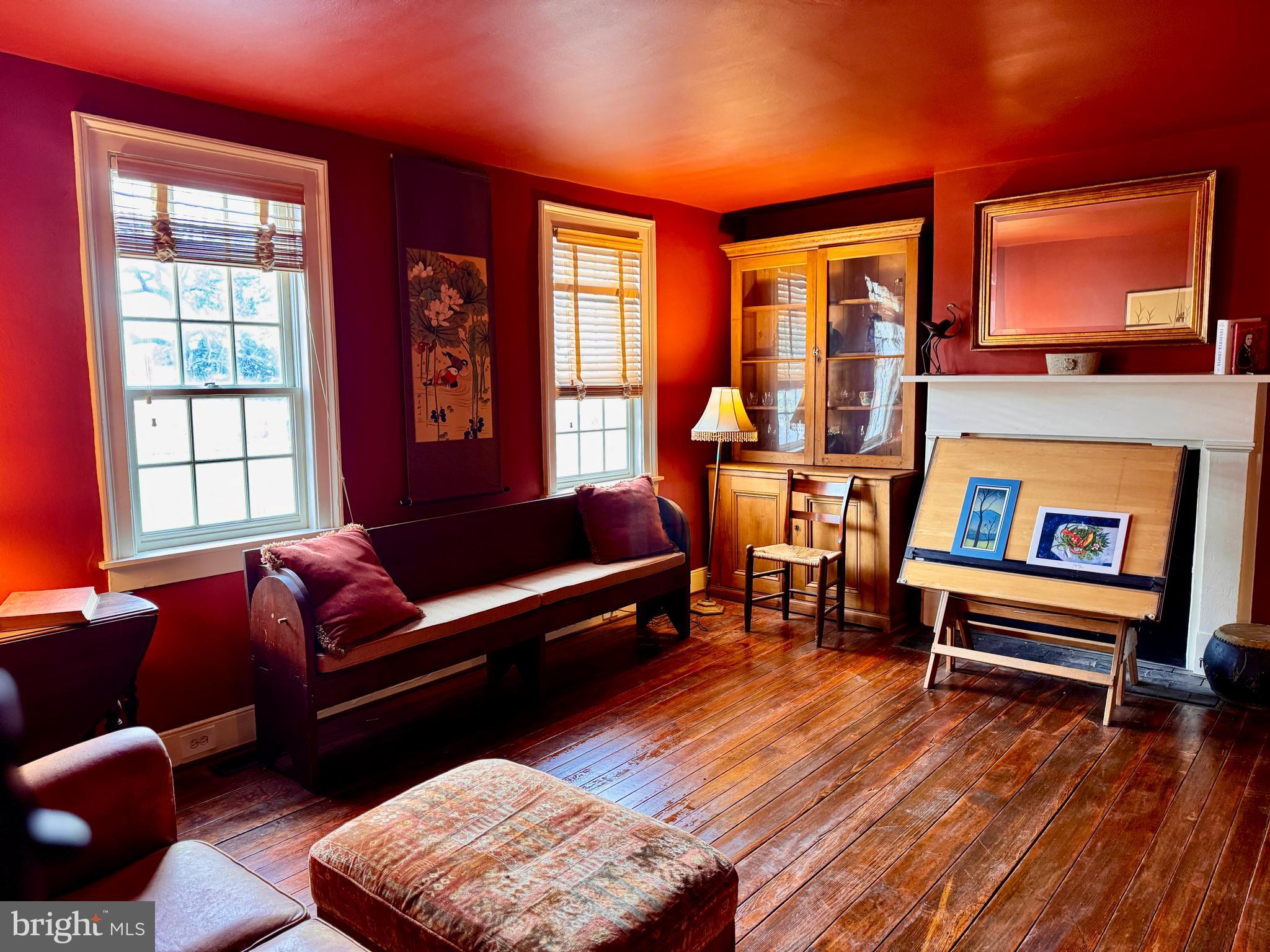 CHARLES TOWN - Residential