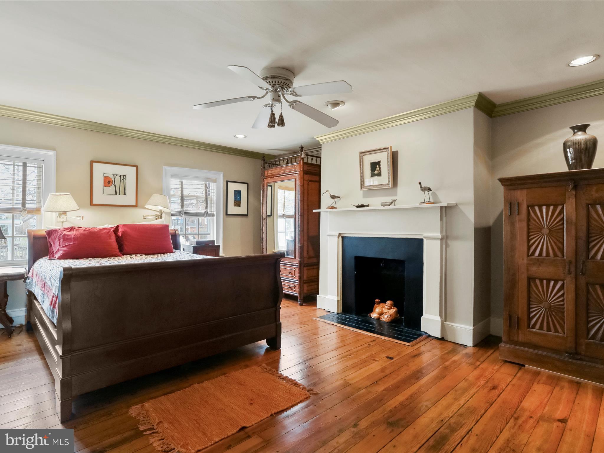 CHARLES TOWN - Residential