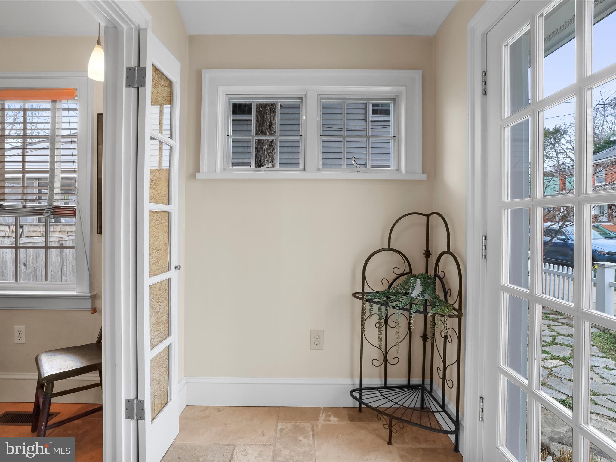 CHARLES TOWN - Residential