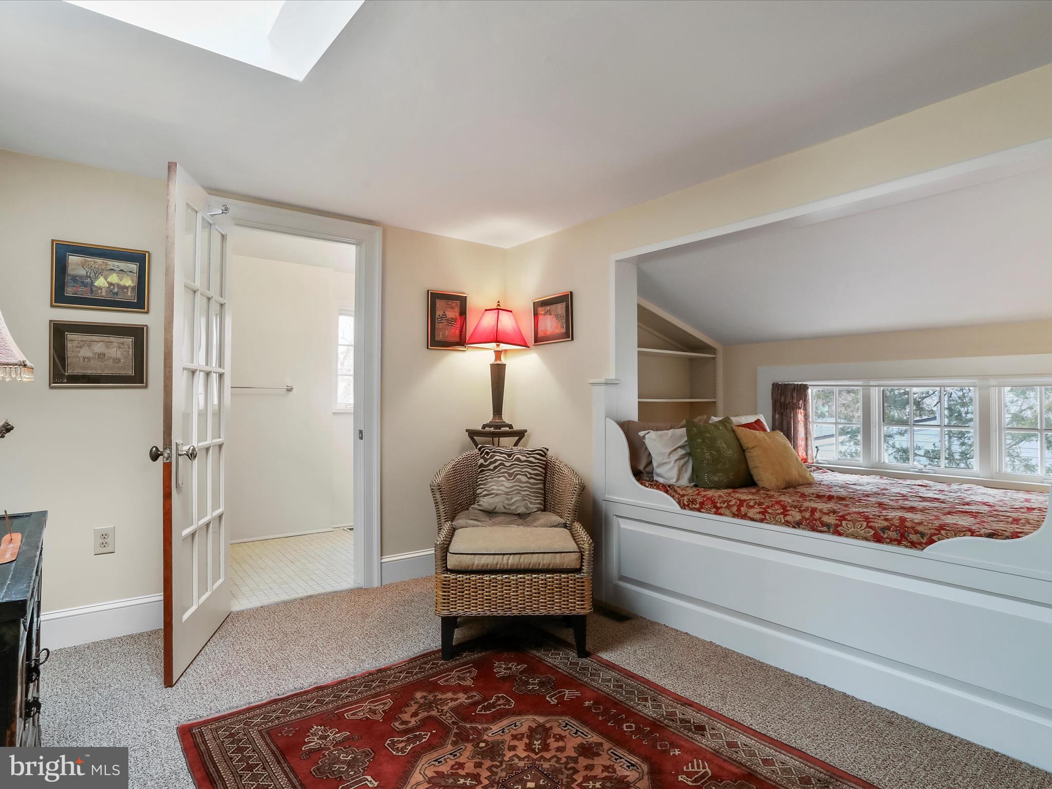 CHARLES TOWN - Residential