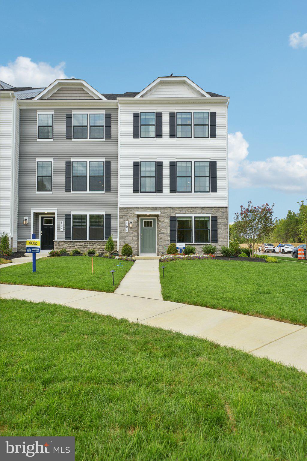 PINEGROVE - Residential