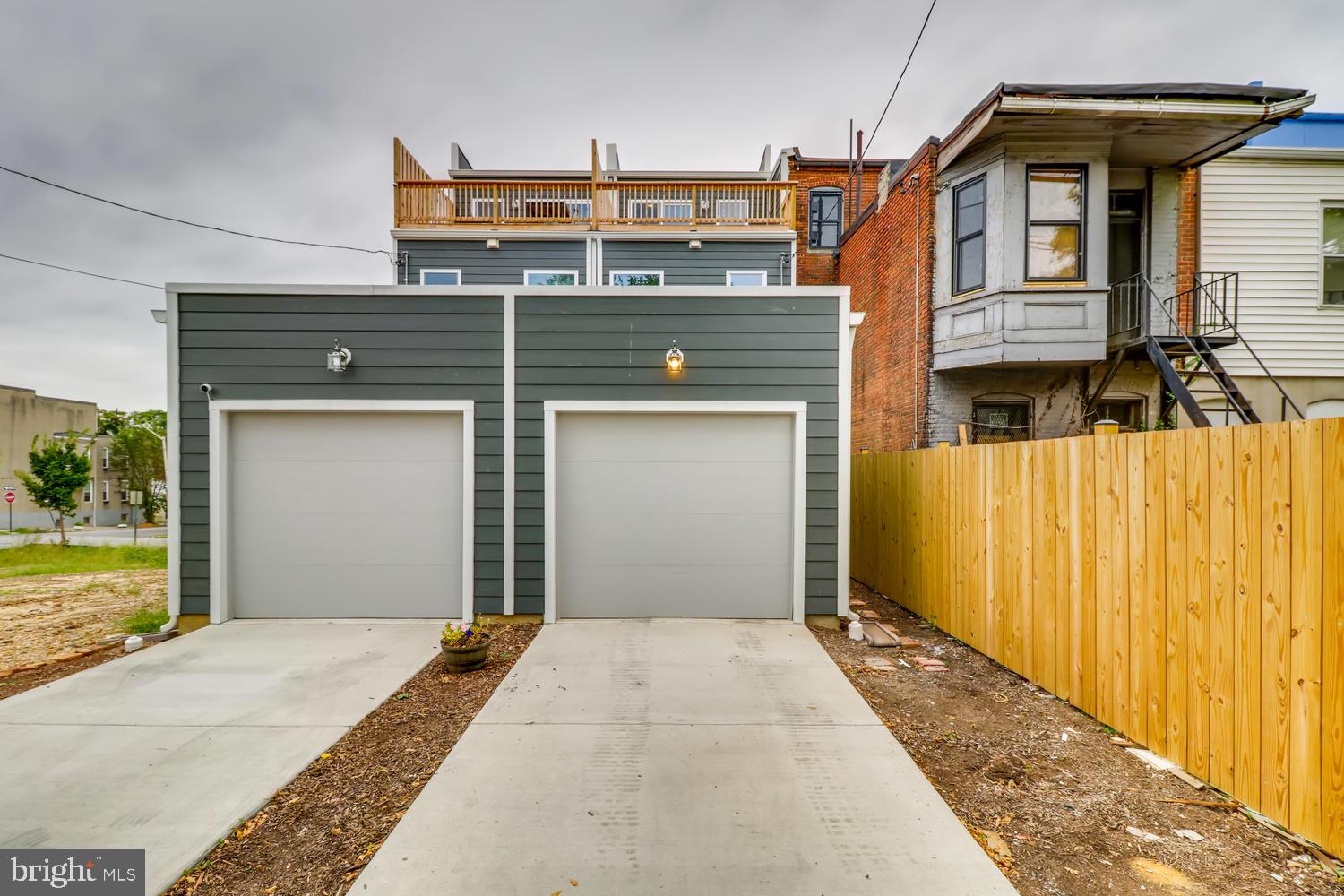 EAST BALTIMORE MIDWAY - Residential