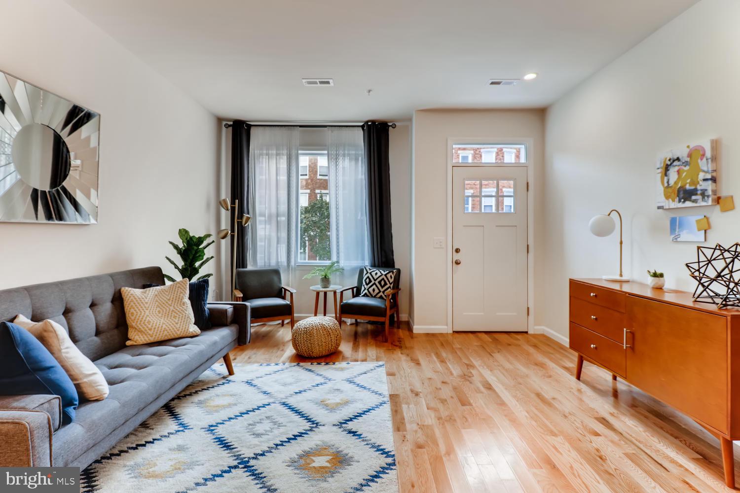 EAST BALTIMORE MIDWAY - Residential