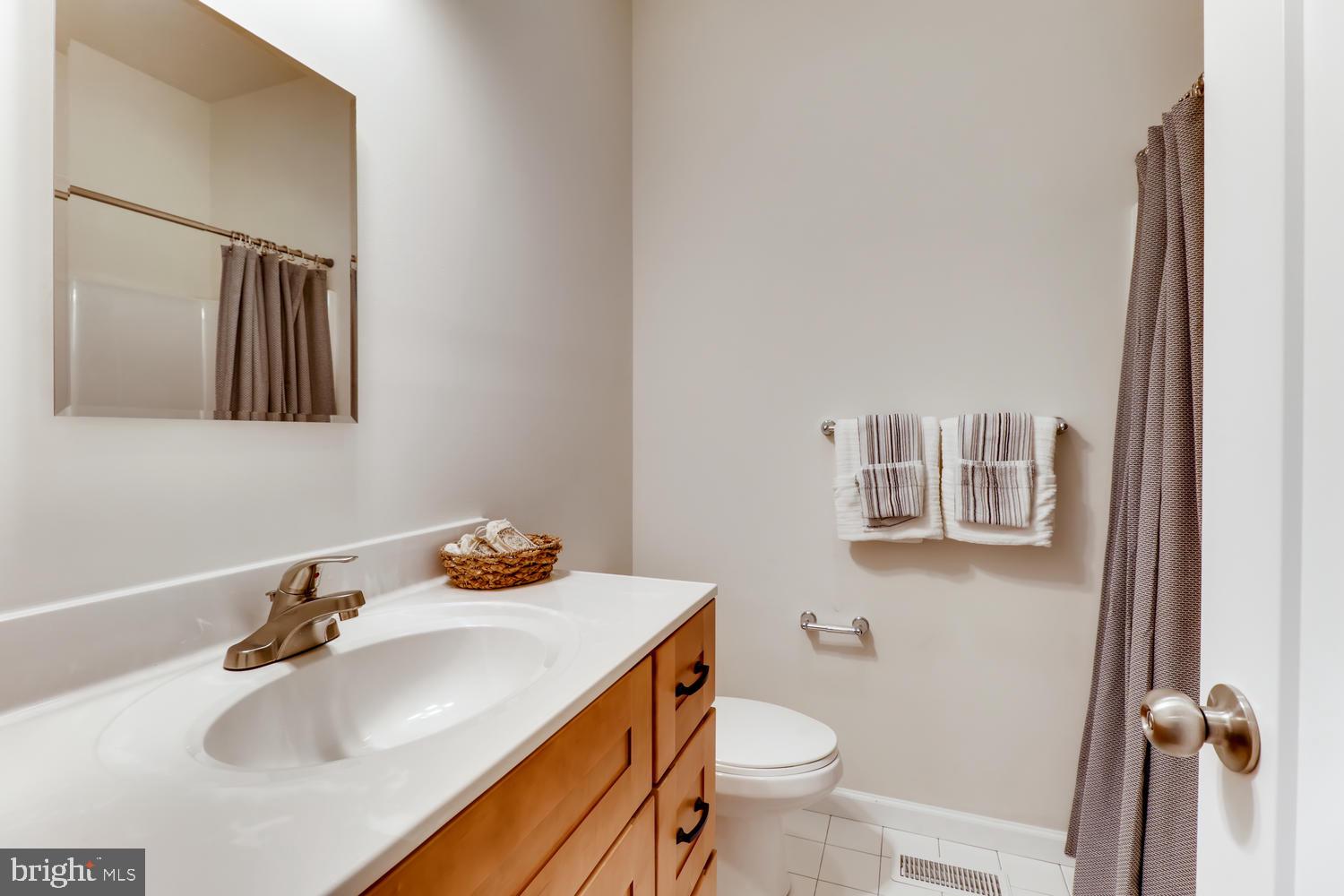 EAST BALTIMORE MIDWAY - Residential