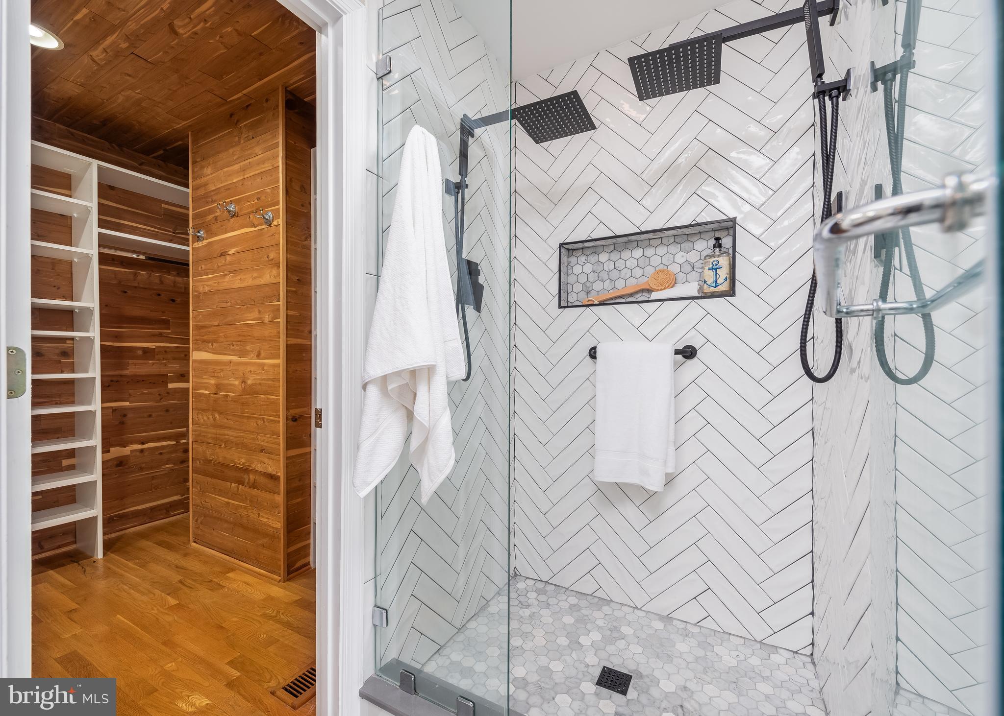 WEST SHORE - Residential