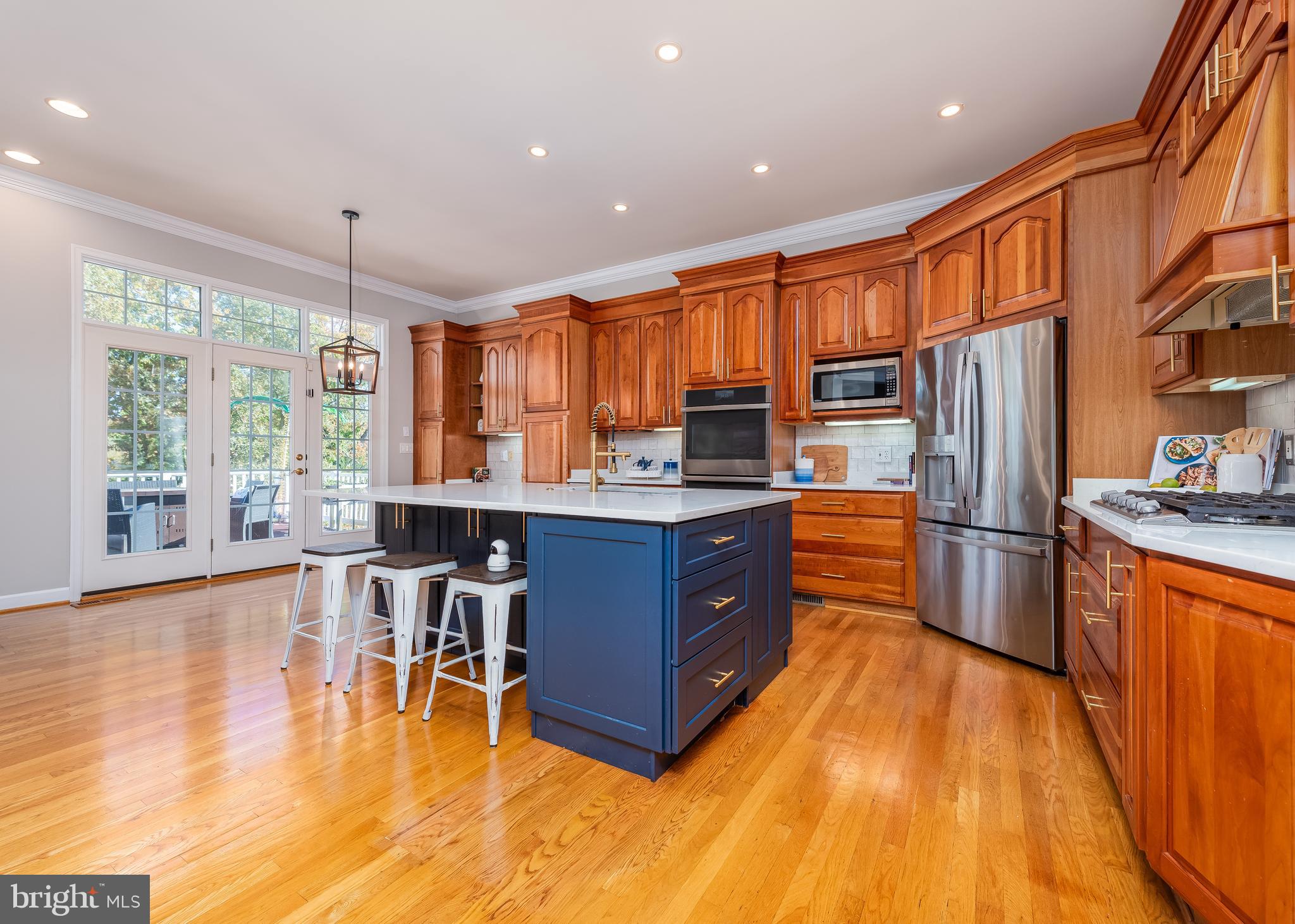 WEST SHORE - Residential