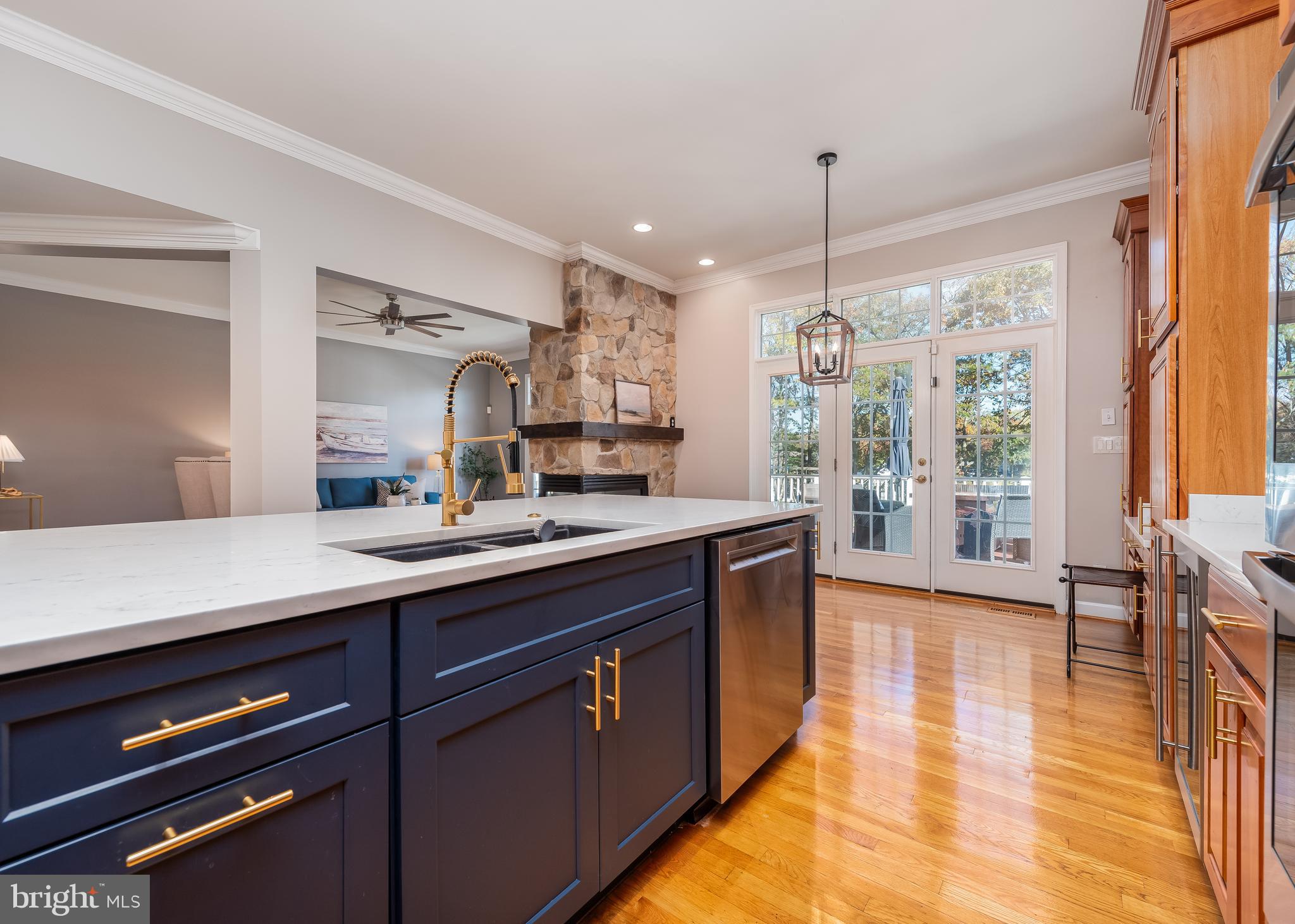 WEST SHORE - Residential