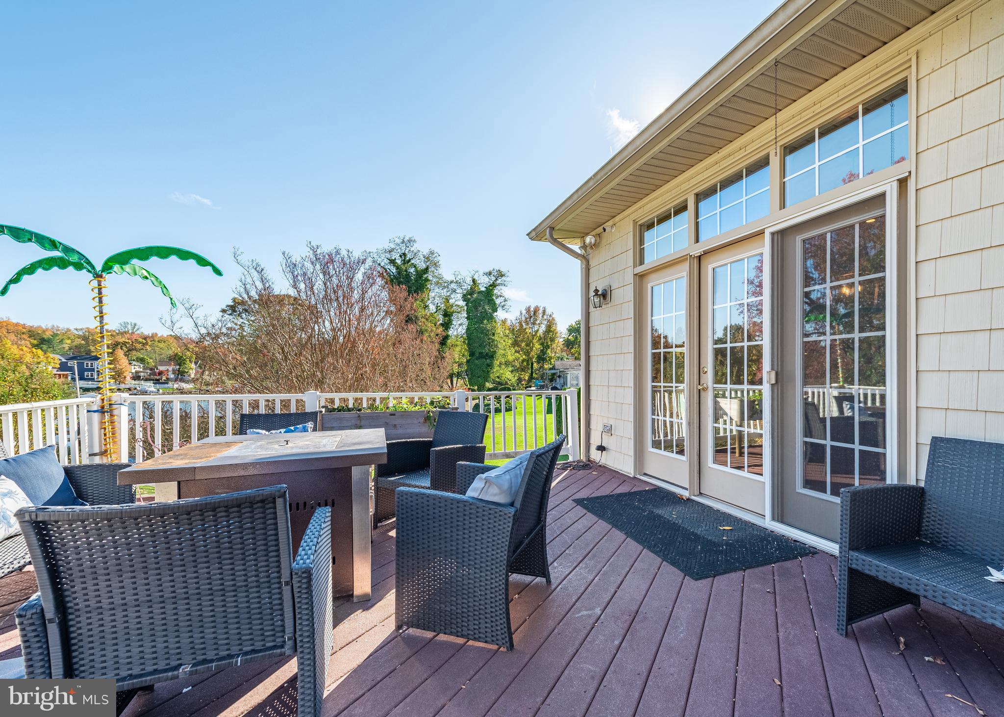 WEST SHORE - Residential