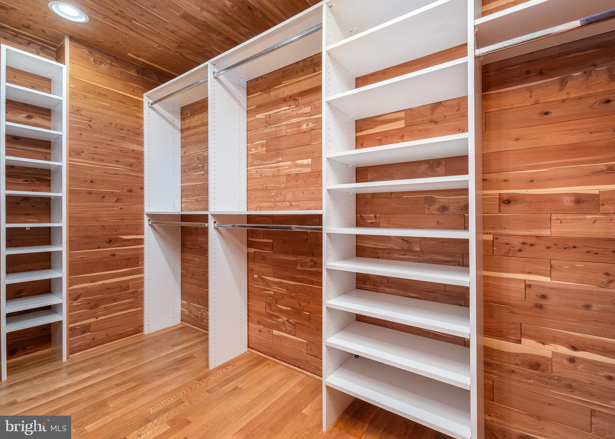 WEST SHORE - Residential