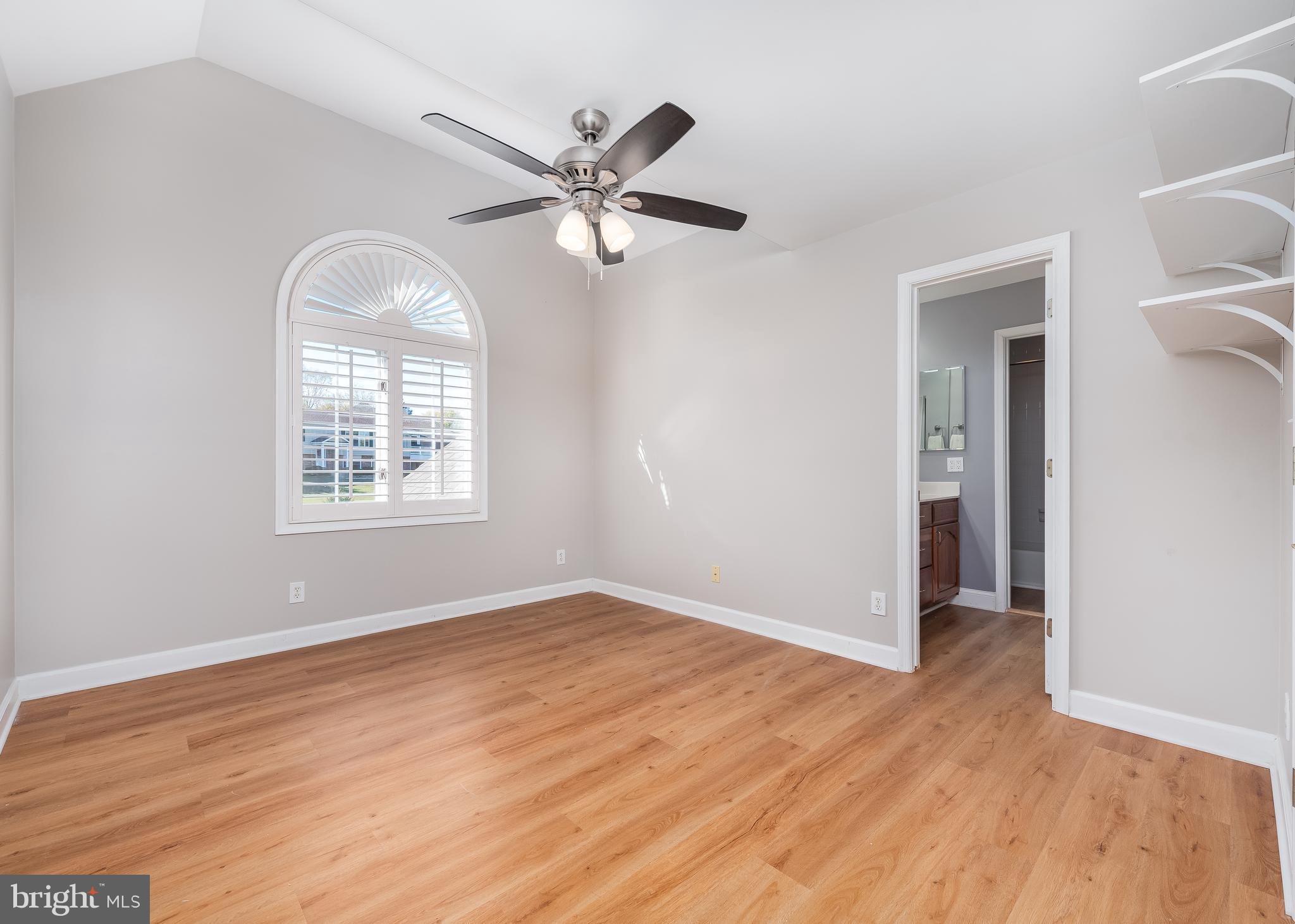 WEST SHORE - Residential