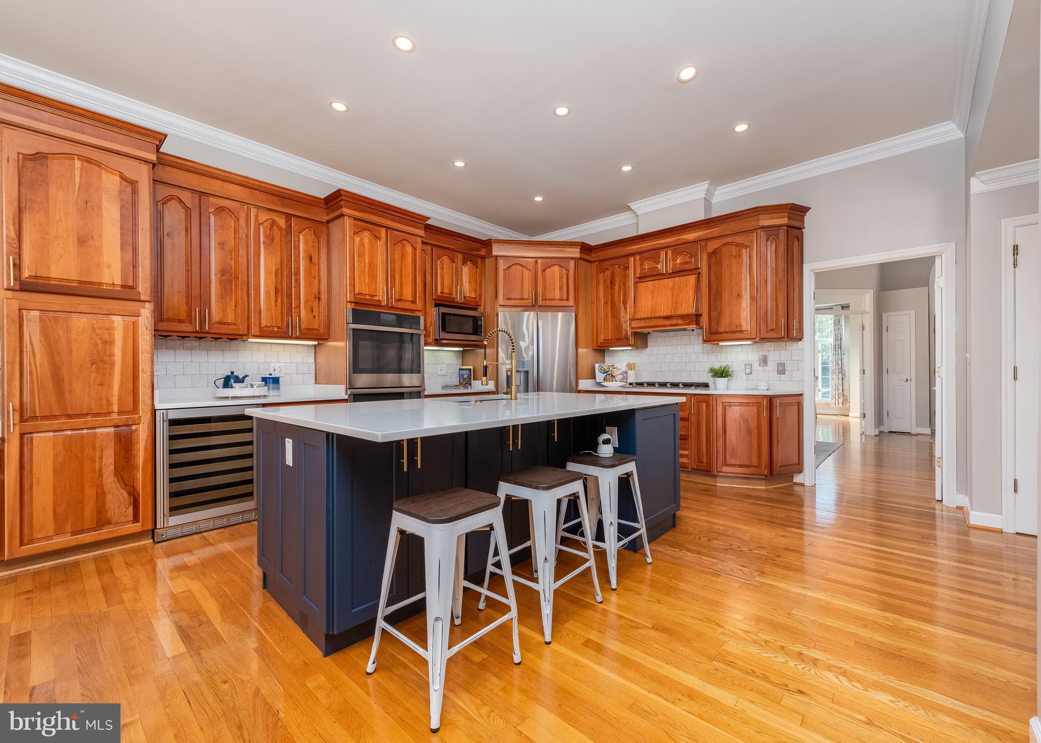 WEST SHORE - Residential