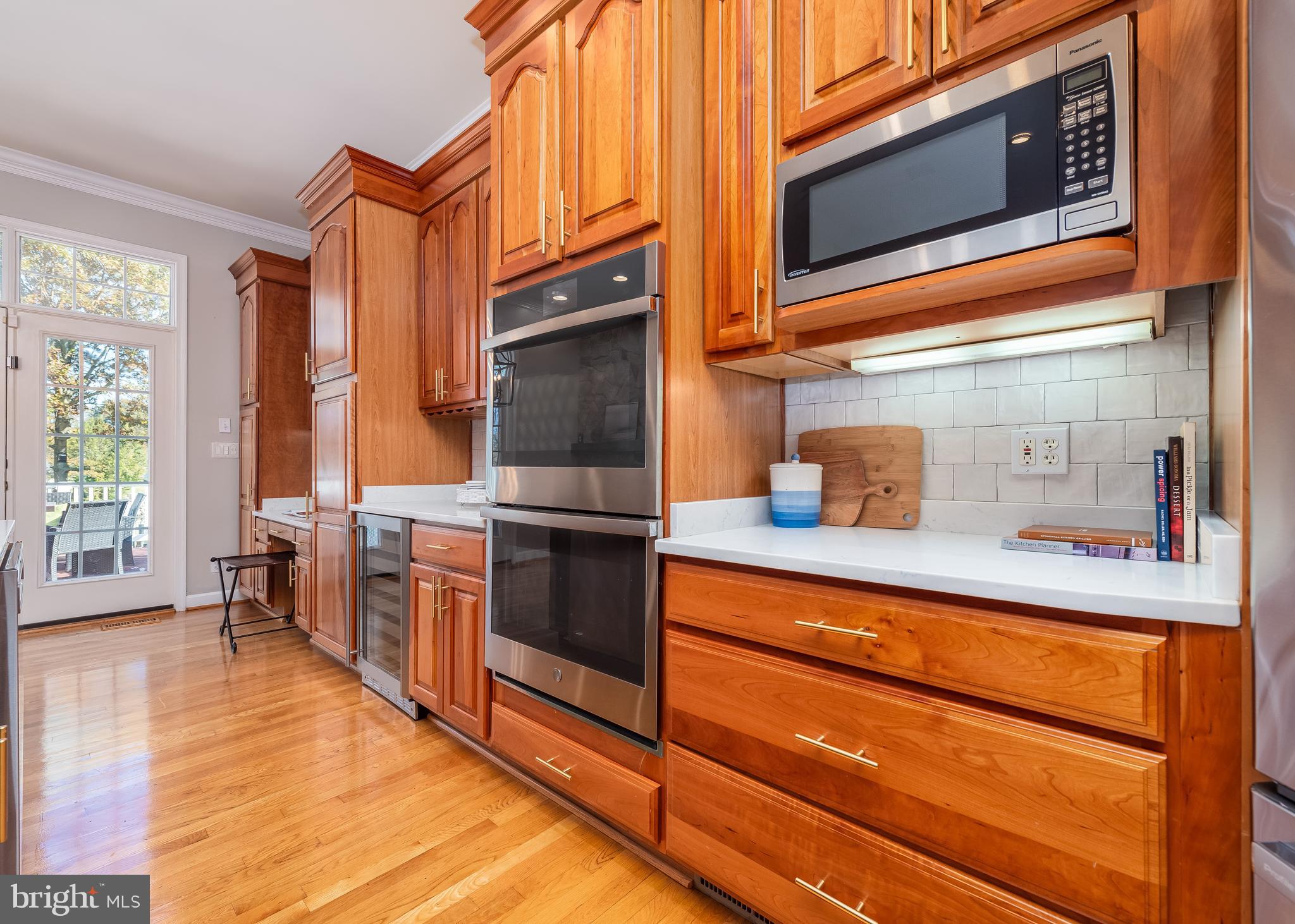 WEST SHORE - Residential