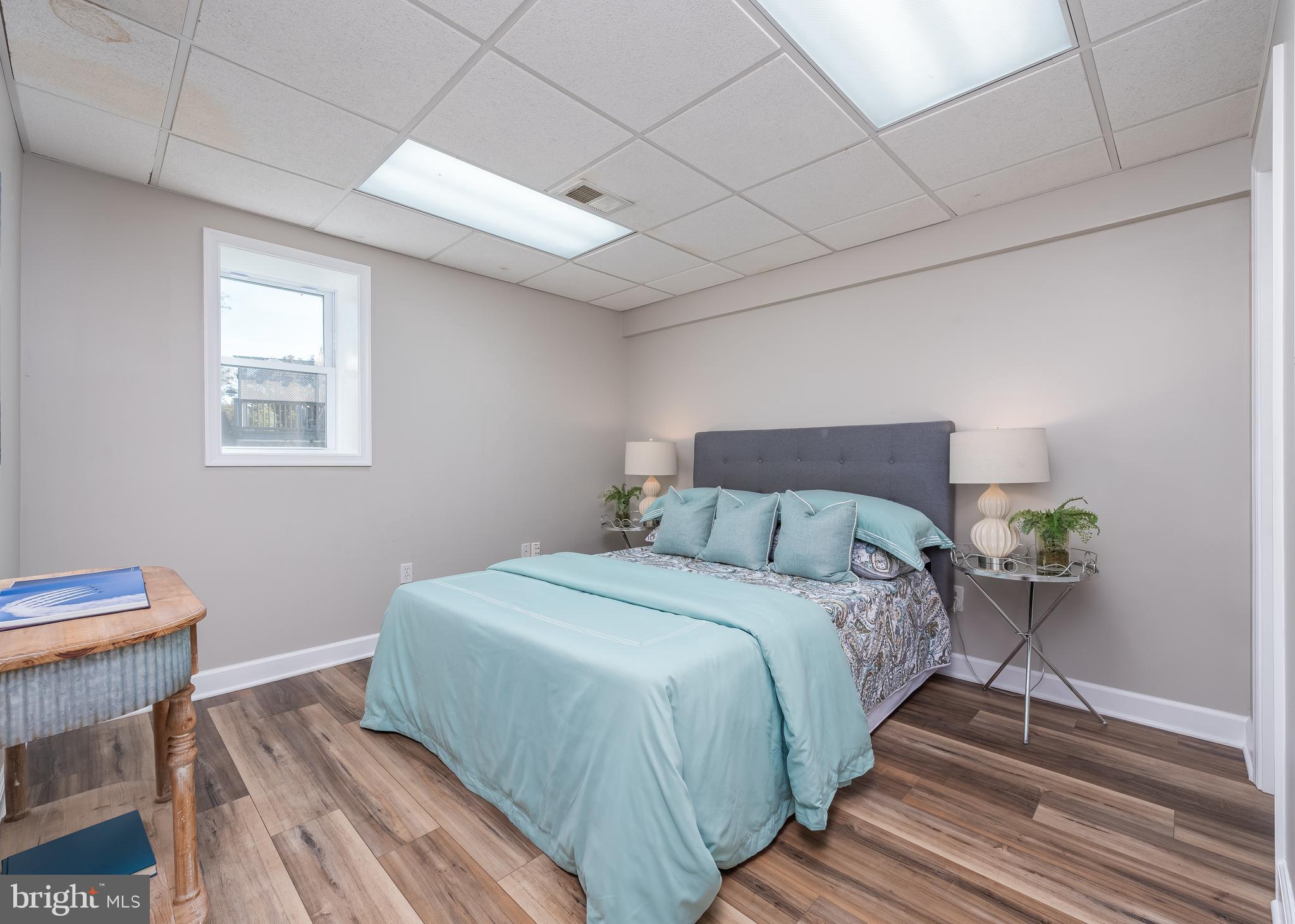 WEST SHORE - Residential